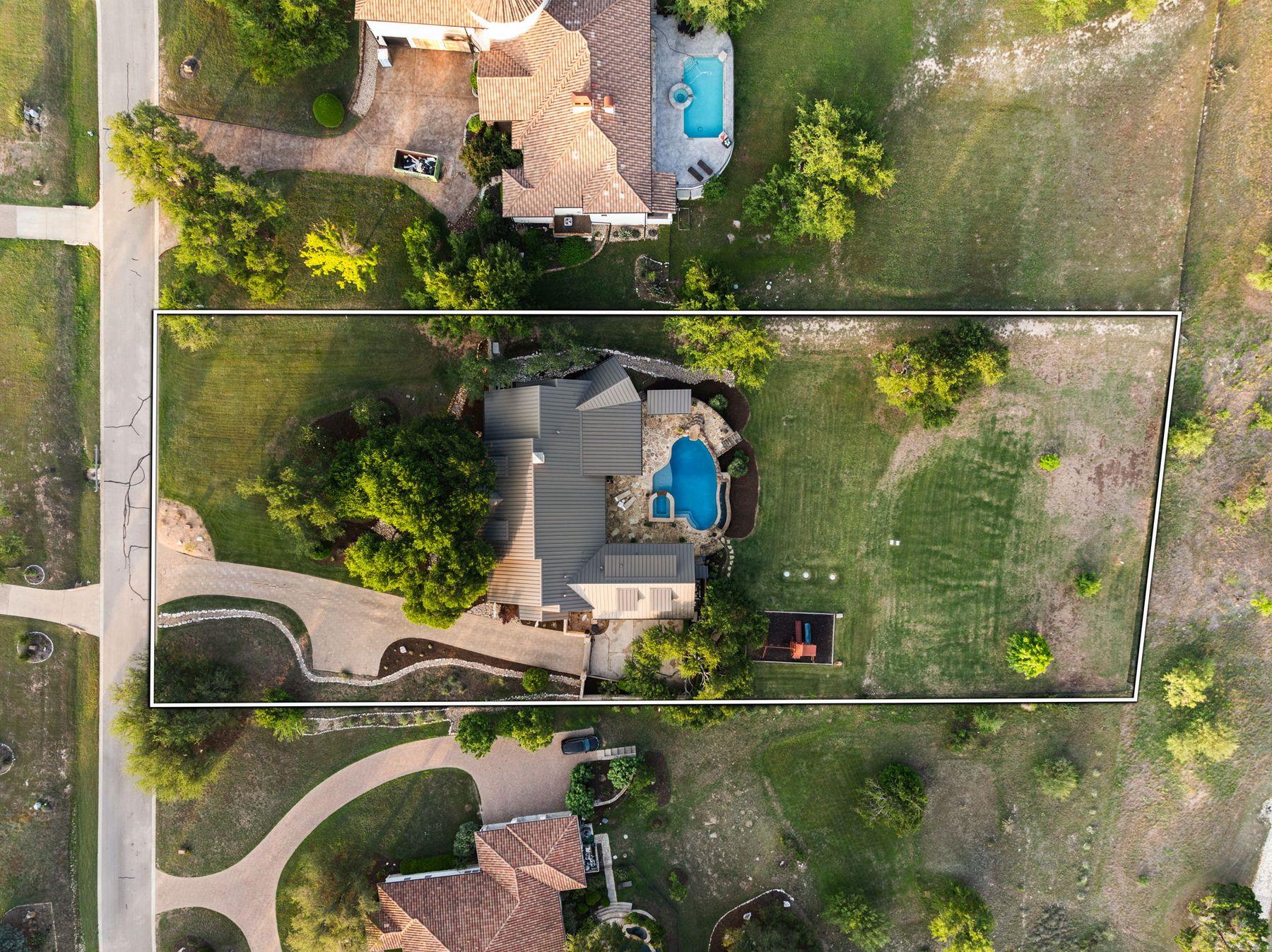 7825 Lynchburg Dr, Austin, TX 78738