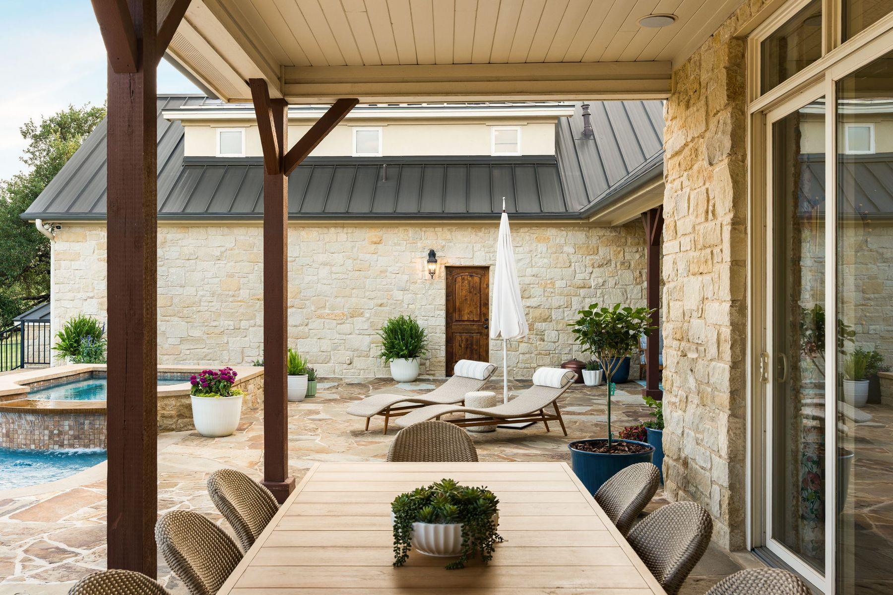 7825 Lynchburg Dr, Austin, TX 78738