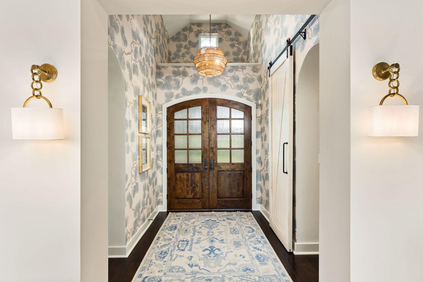 7825 Lynchburg Dr, Austin, TX 78738