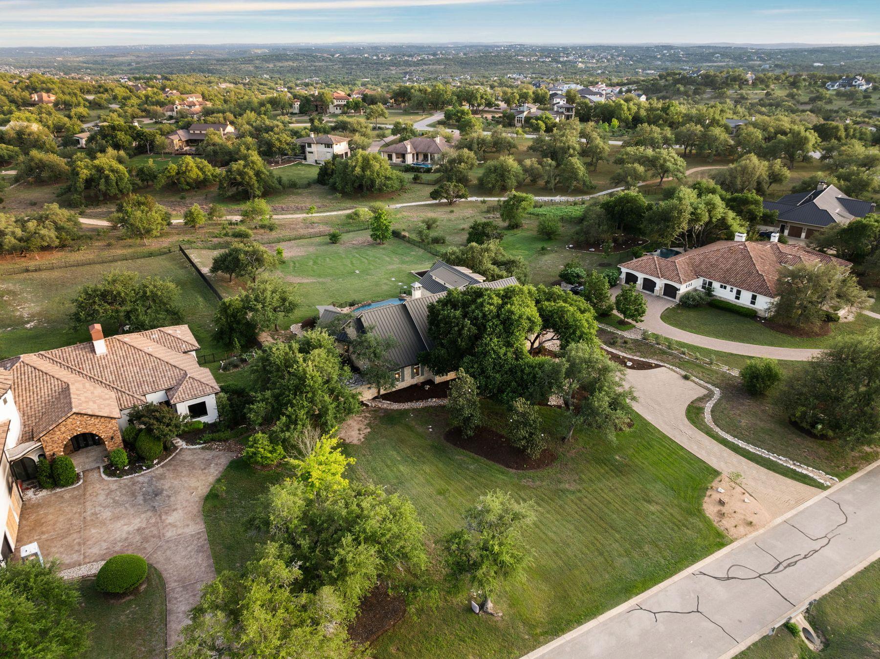 7825 Lynchburg Dr, Austin, TX 78738