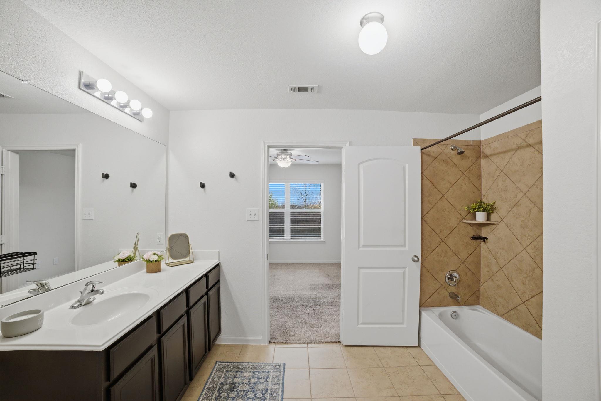 107 Millers Loop, Jarrell, TX 76537