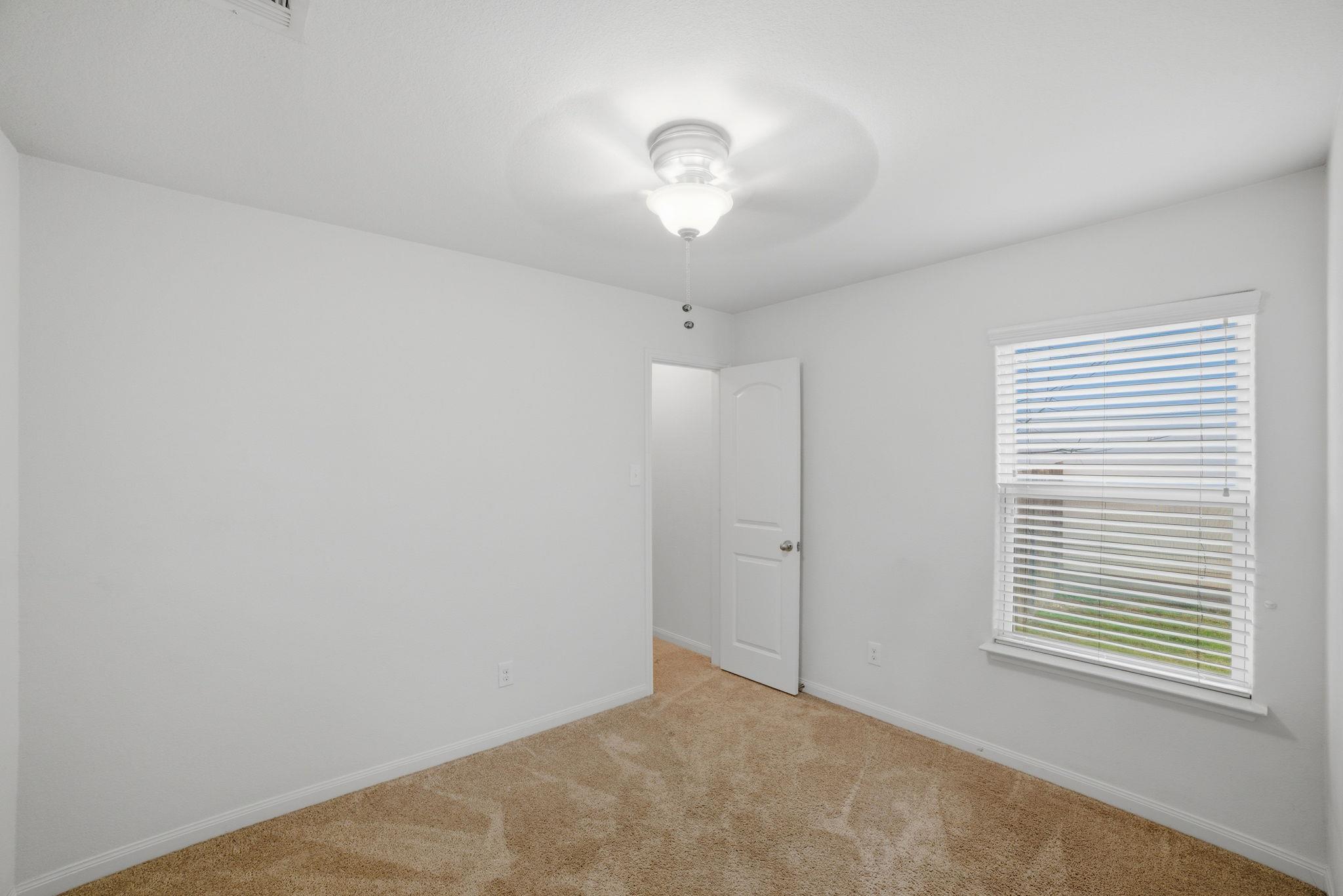 107 Millers Loop, Jarrell, TX 76537