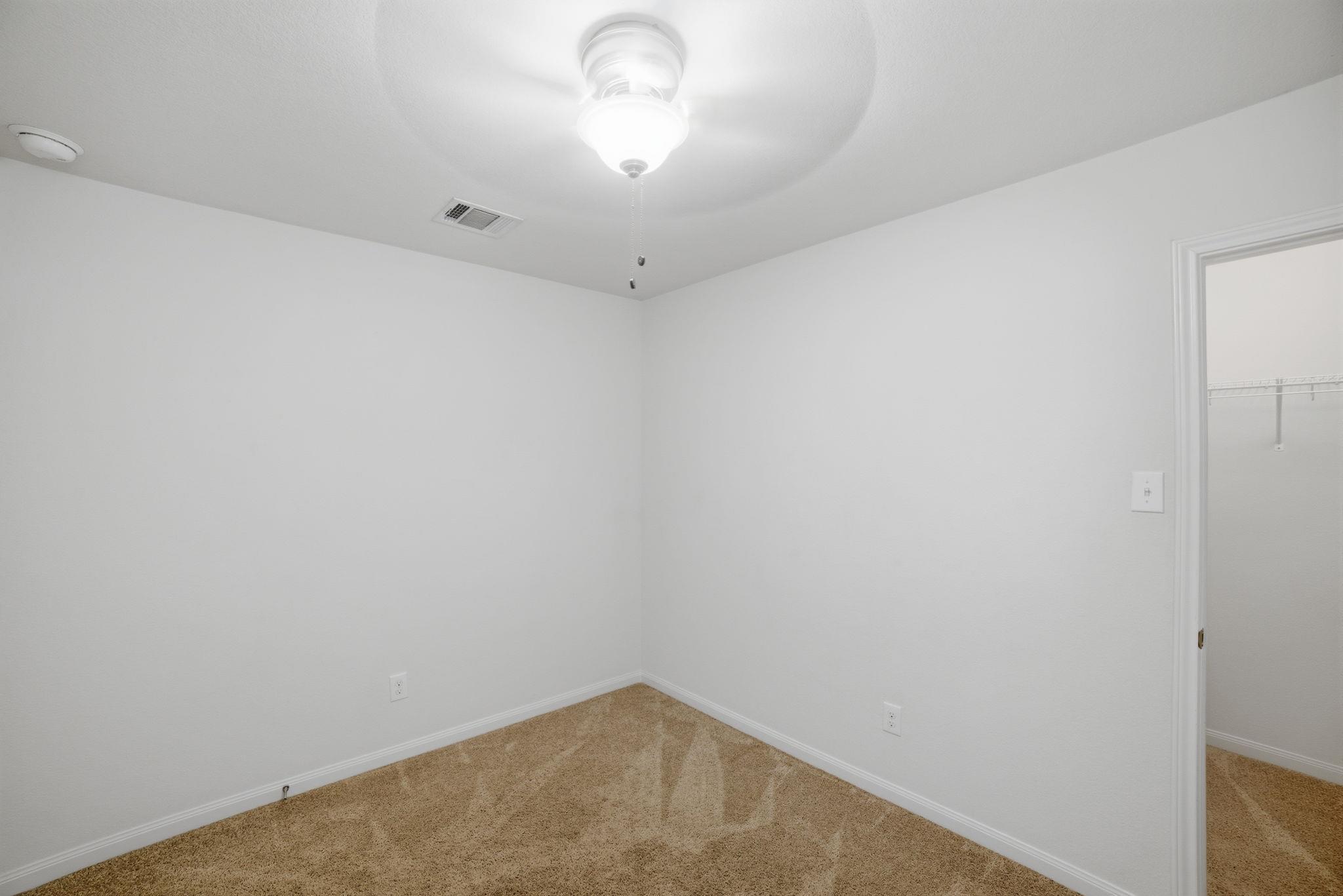 107 Millers Loop, Jarrell, TX 76537