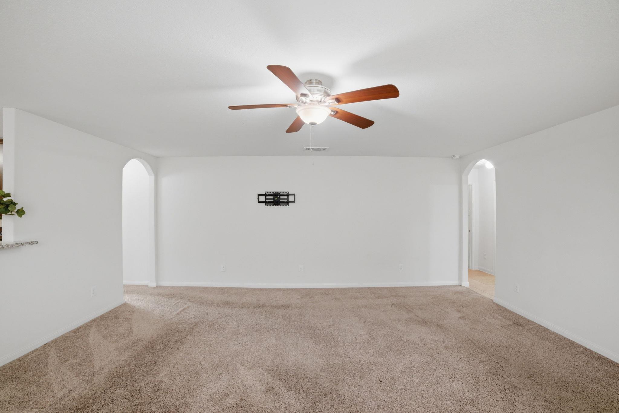 107 Millers Loop, Jarrell, TX 76537