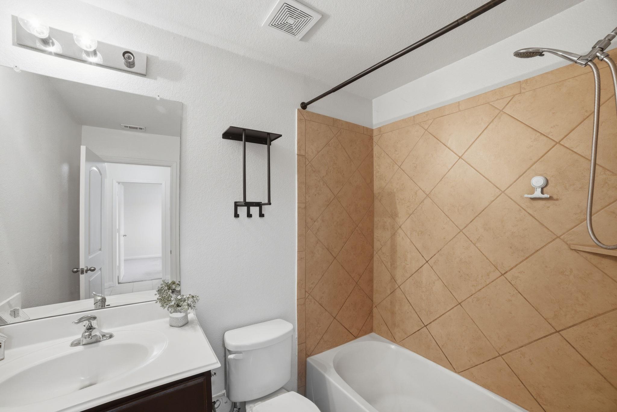 107 Millers Loop, Jarrell, TX 76537