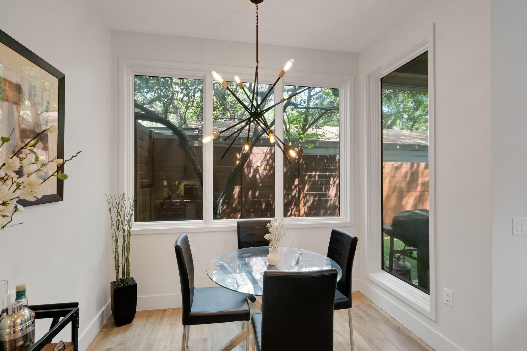 809 Bouldin Ave, Austin, TX 78704