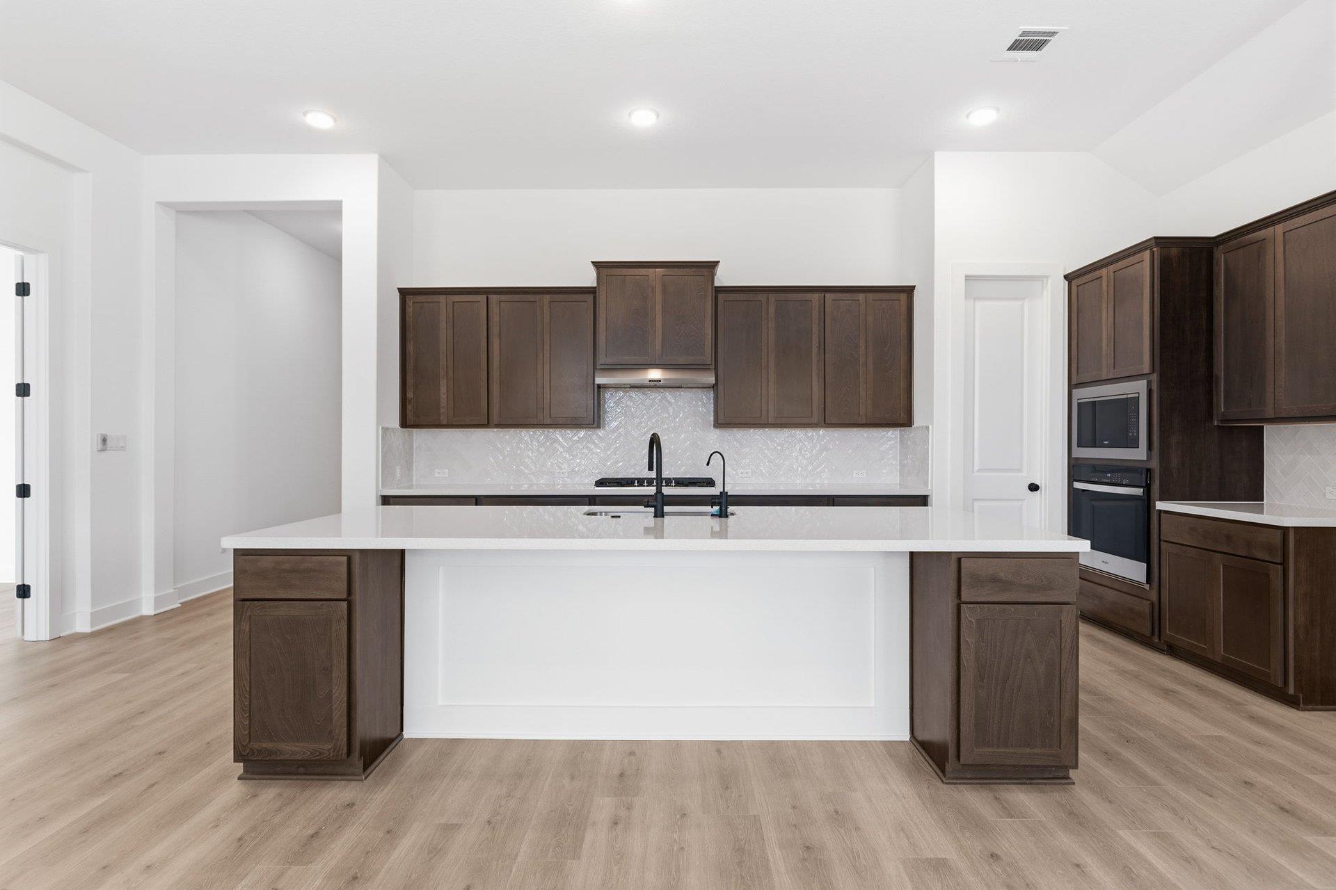 408 Five Mile Creek Way, Kyle, TX 78640