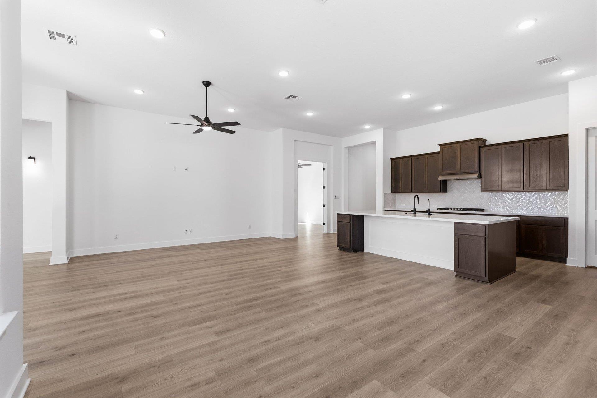 408 Five Mile Creek Way, Kyle, TX 78640