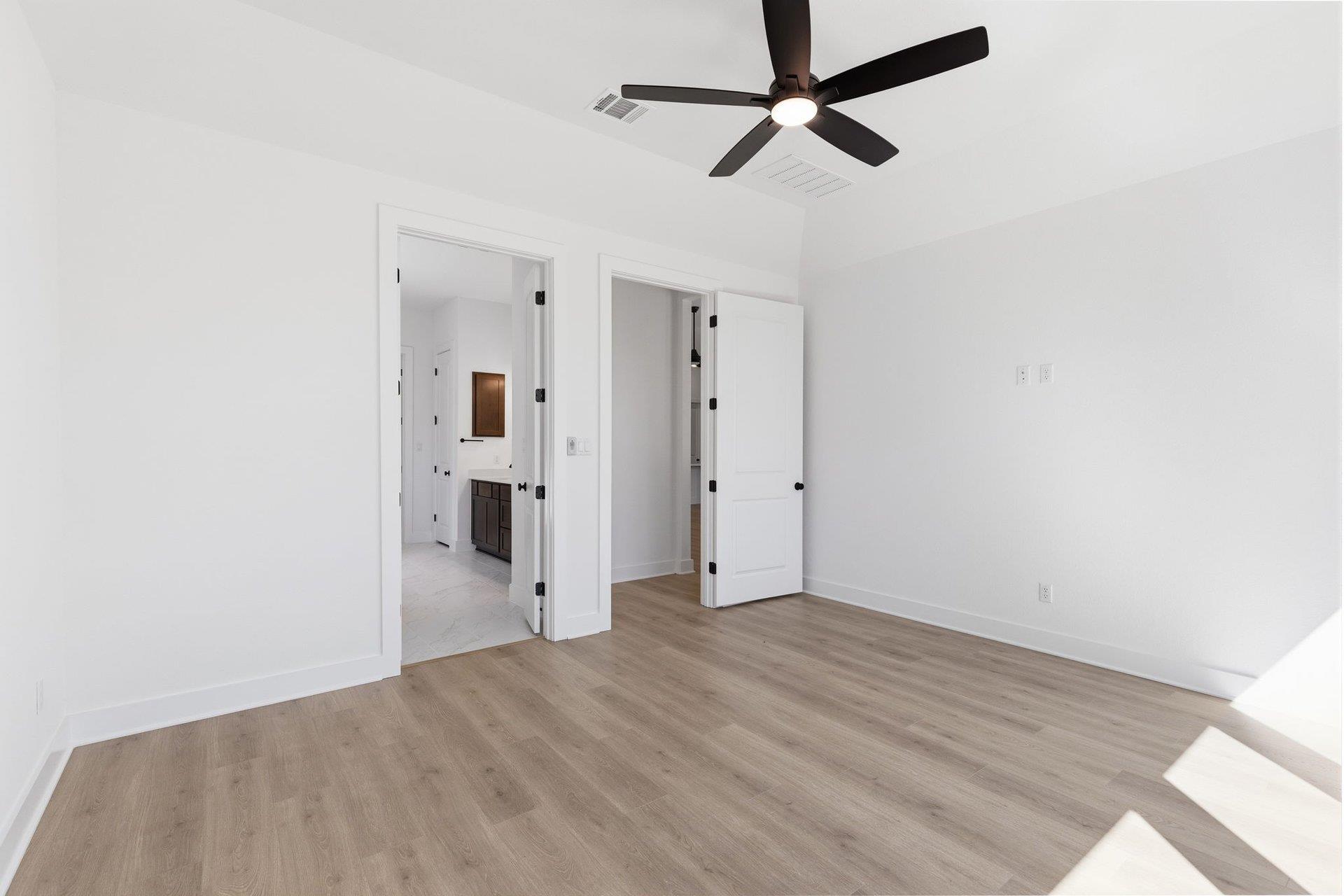 408 Five Mile Creek Way, Kyle, TX 78640