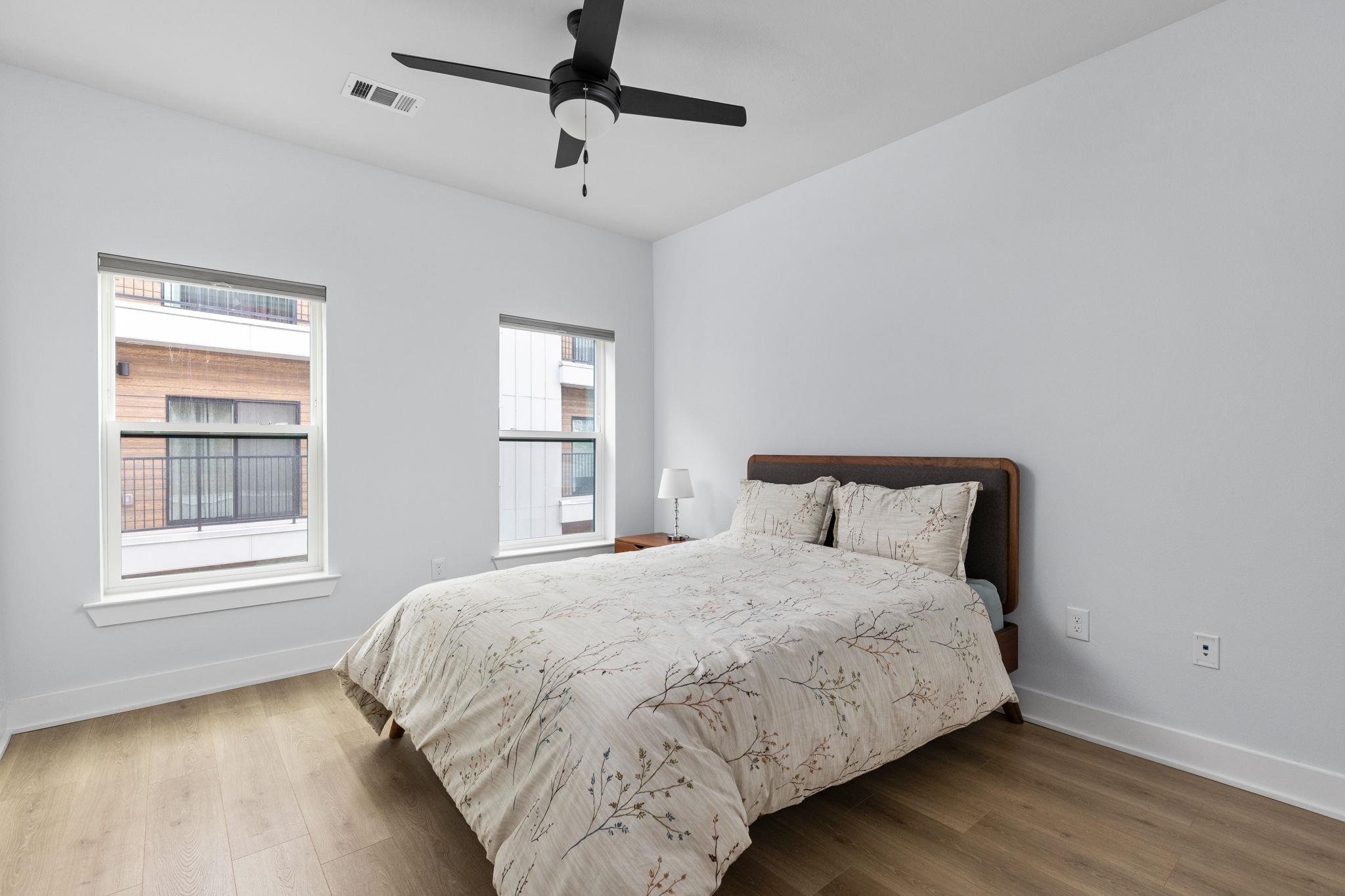 2500 Longview St # 405, Austin, TX 78705