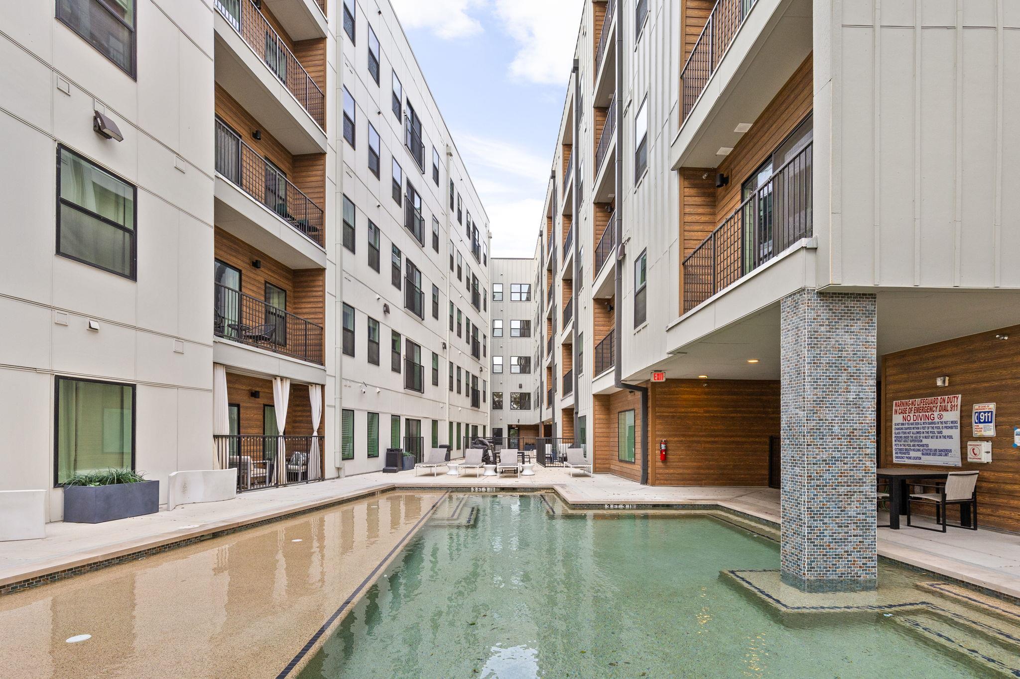 2500 Longview St # 405, Austin, TX 78705