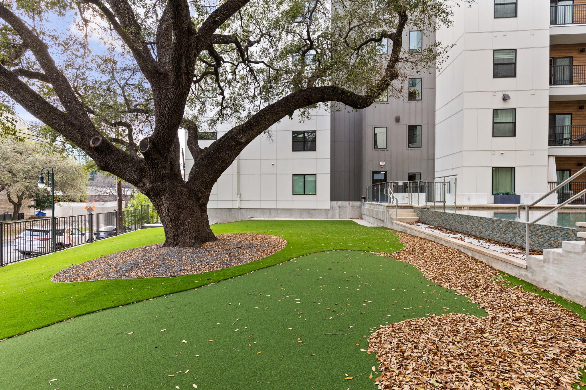 2500 Longview St # 405, Austin, TX 78705