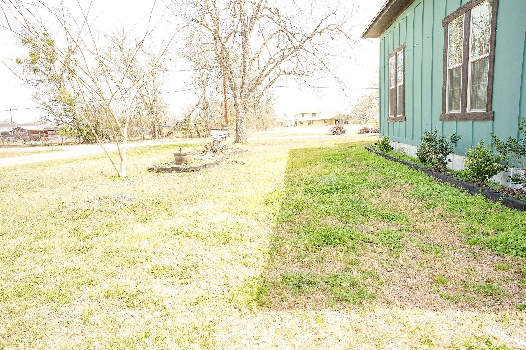 604 Avenue B, Lexington, TX 78947