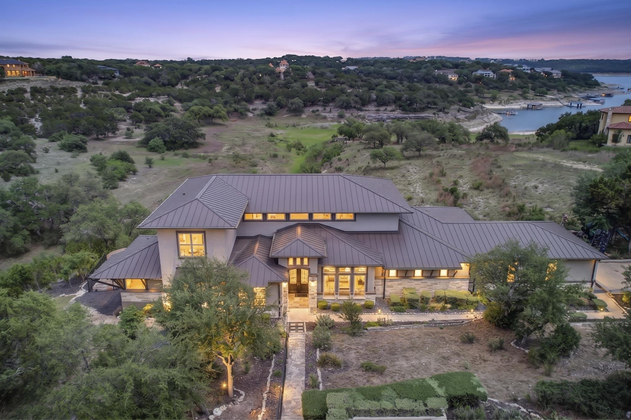 313 Angel Song Cv, Spicewood, TX 78669