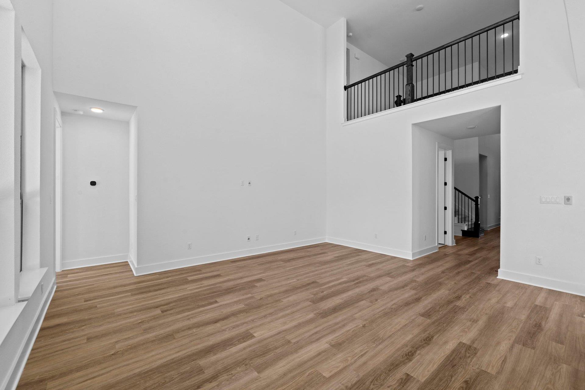 242 Five Mile Creek Way, Kyle, TX 78640