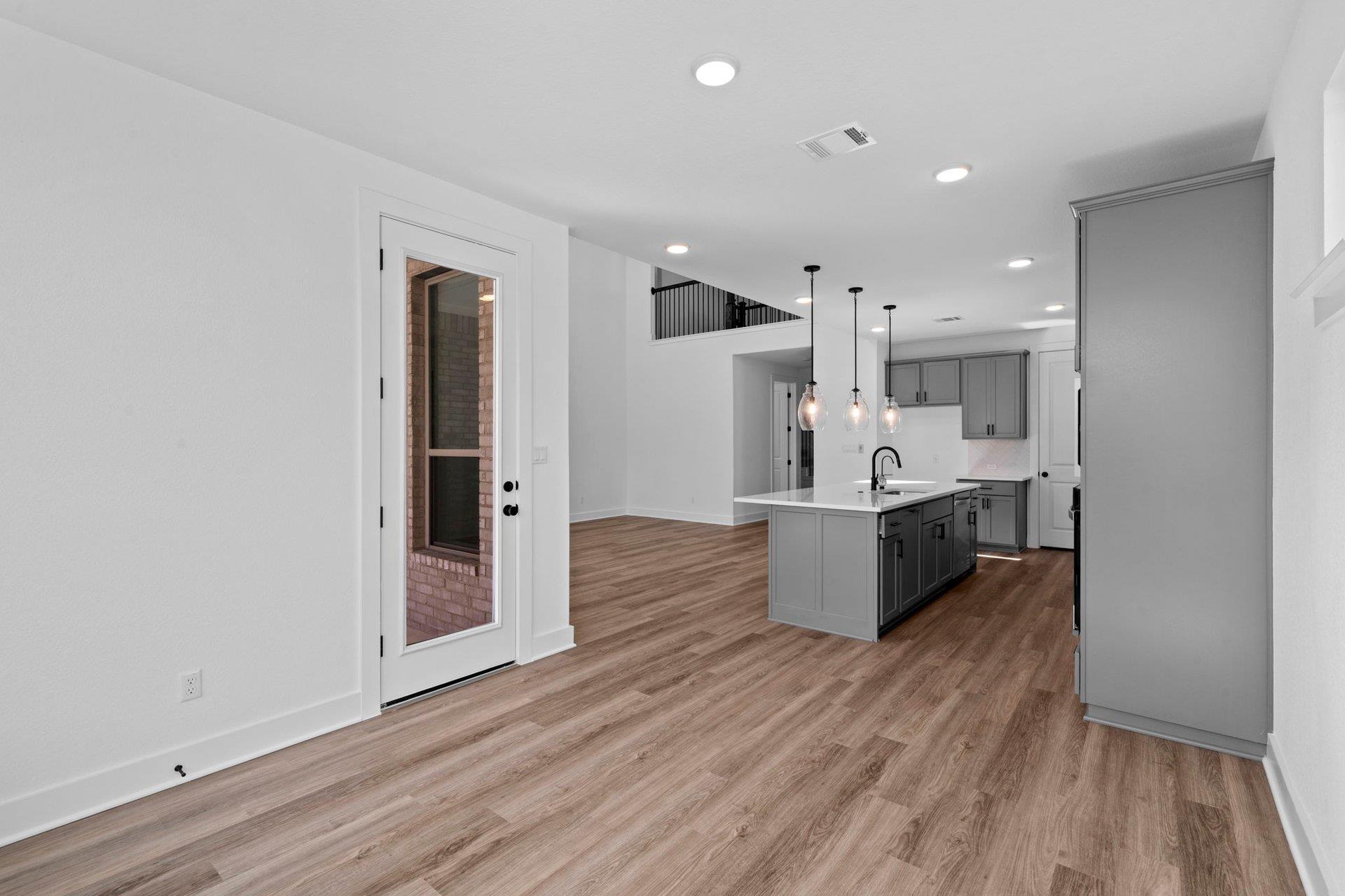 242 Five Mile Creek Way, Kyle, TX 78640