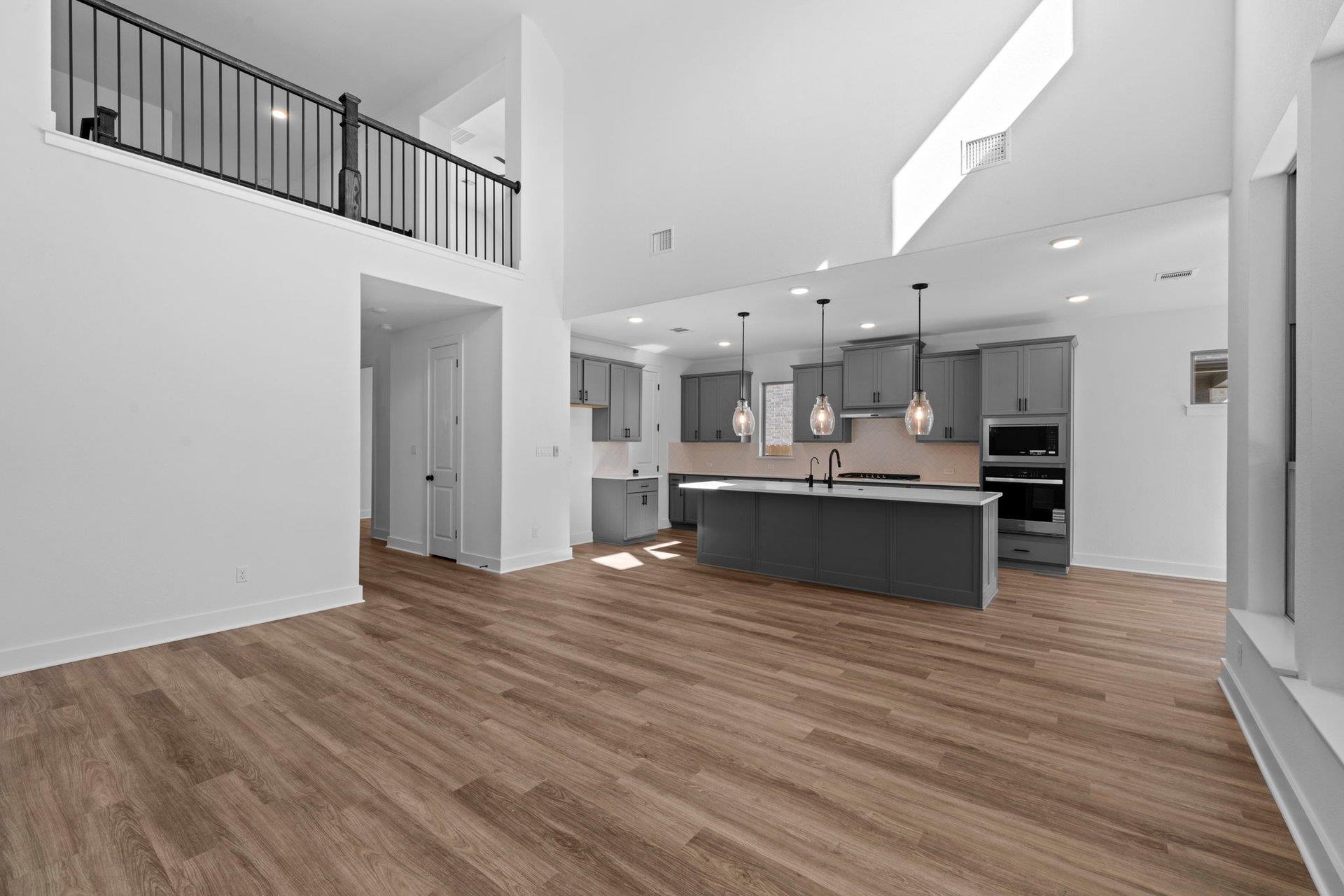 242 Five Mile Creek Way, Kyle, TX 78640