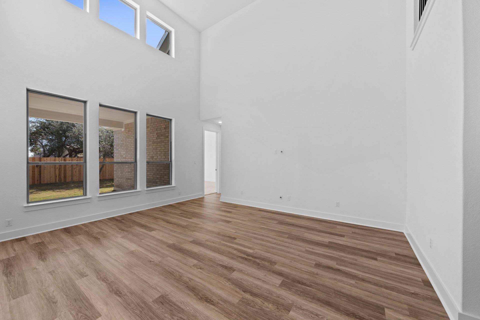 242 Five Mile Creek Way, Kyle, TX 78640