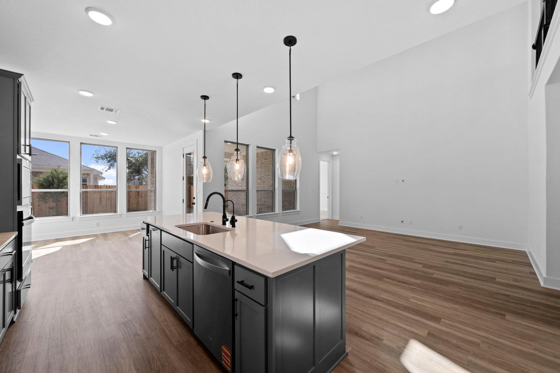 242 Five Mile Creek Way, Kyle, TX 78640