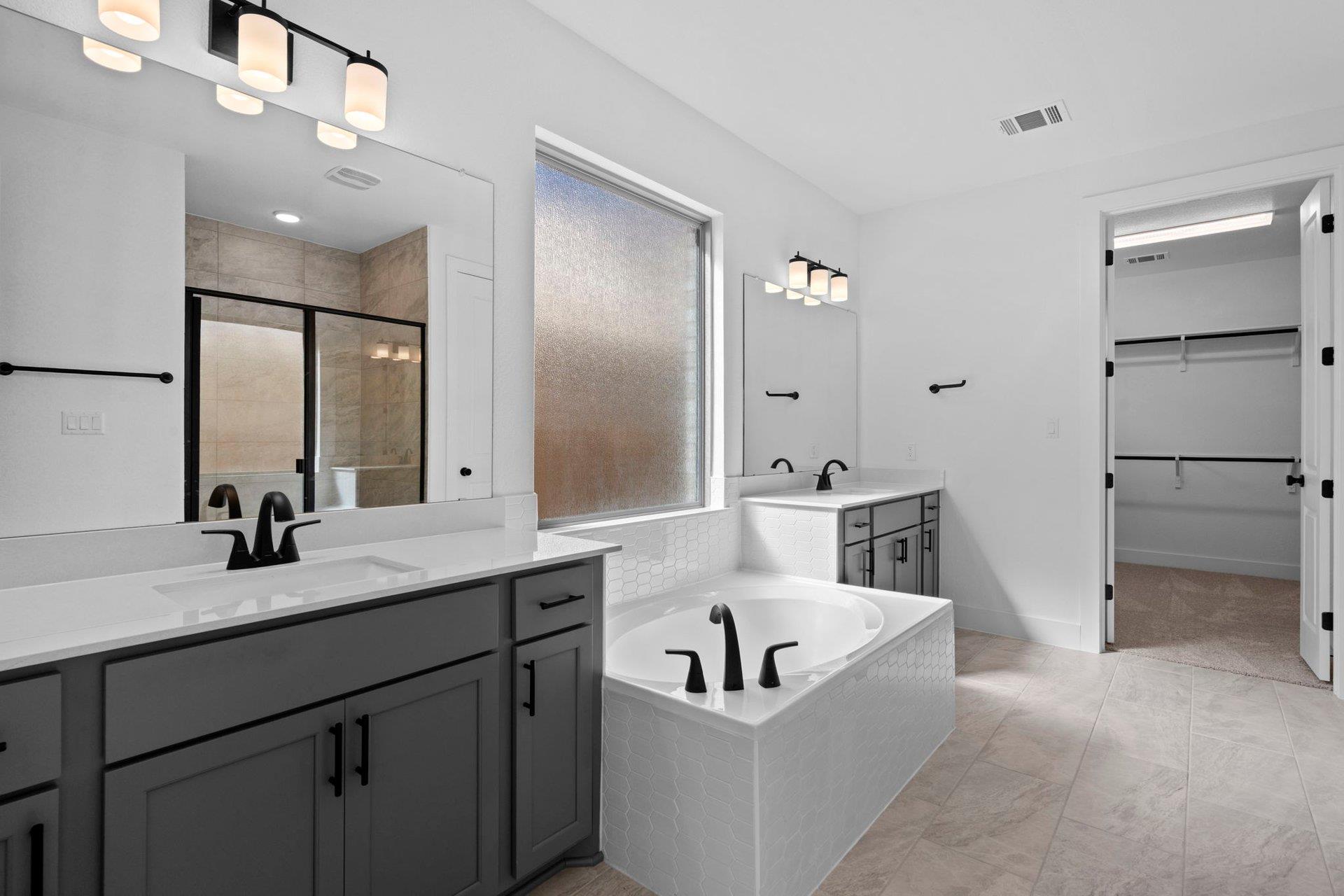 242 Five Mile Creek Way, Kyle, TX 78640