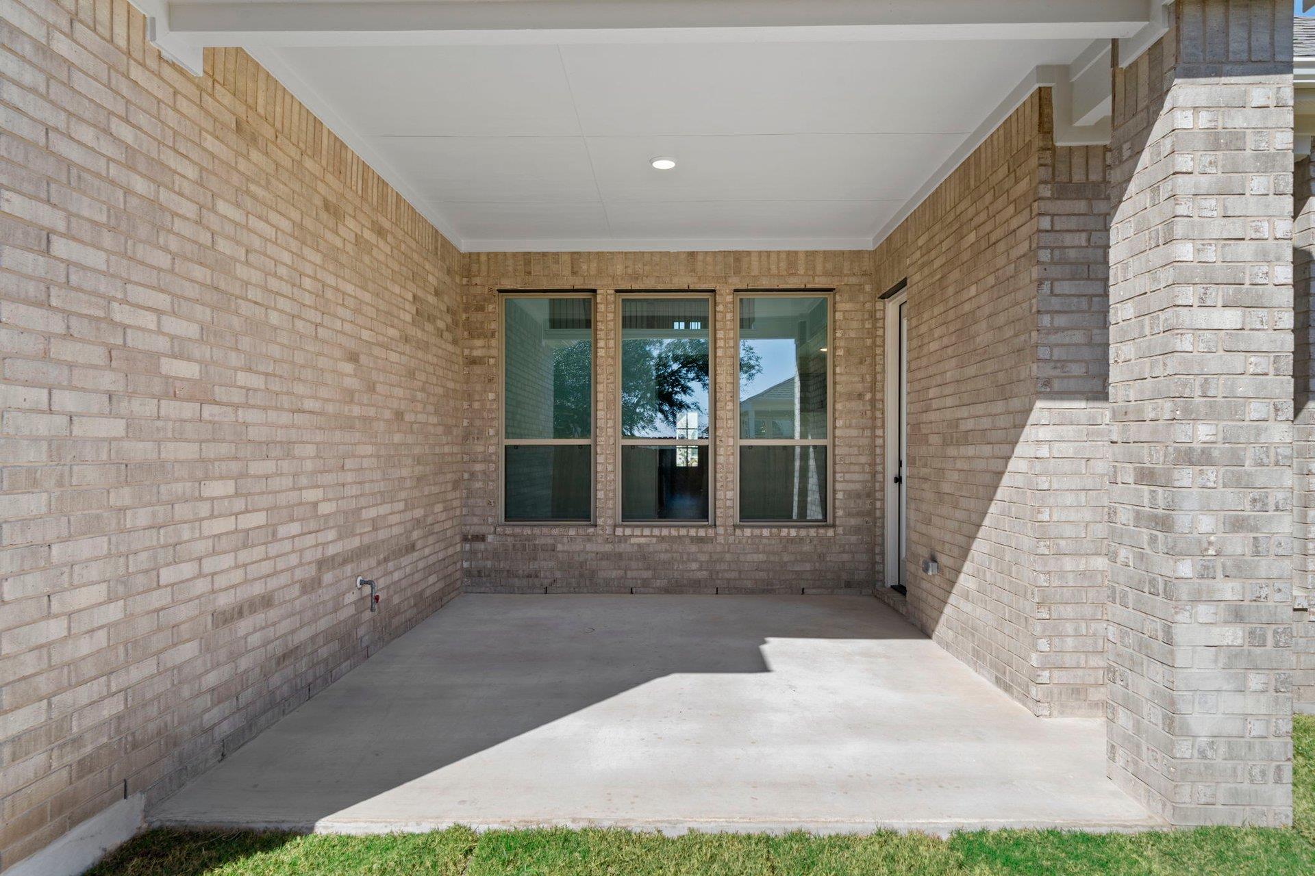 242 Five Mile Creek Way, Kyle, TX 78640