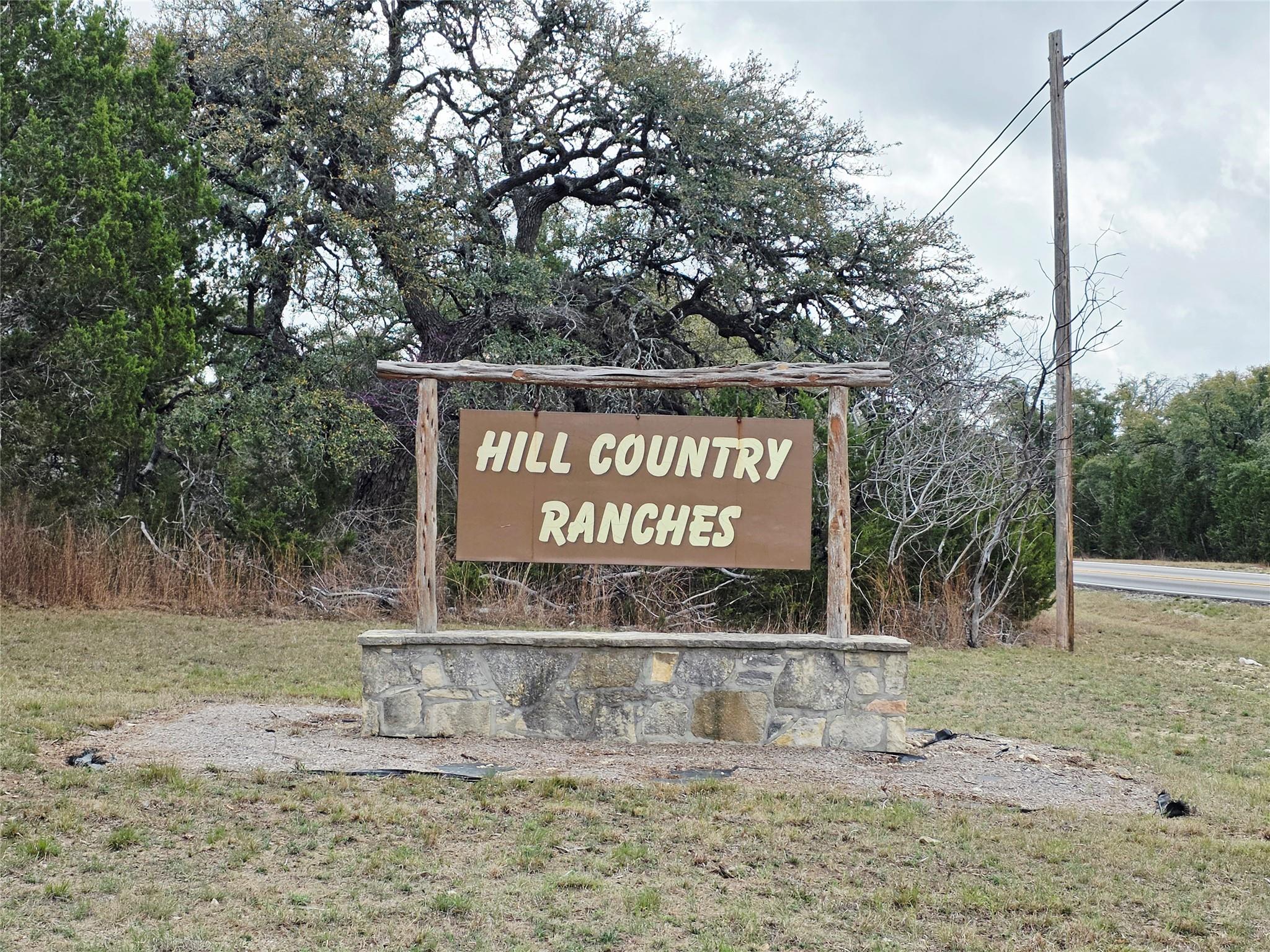 1017 Montell Rd, Wimberley, TX 78676