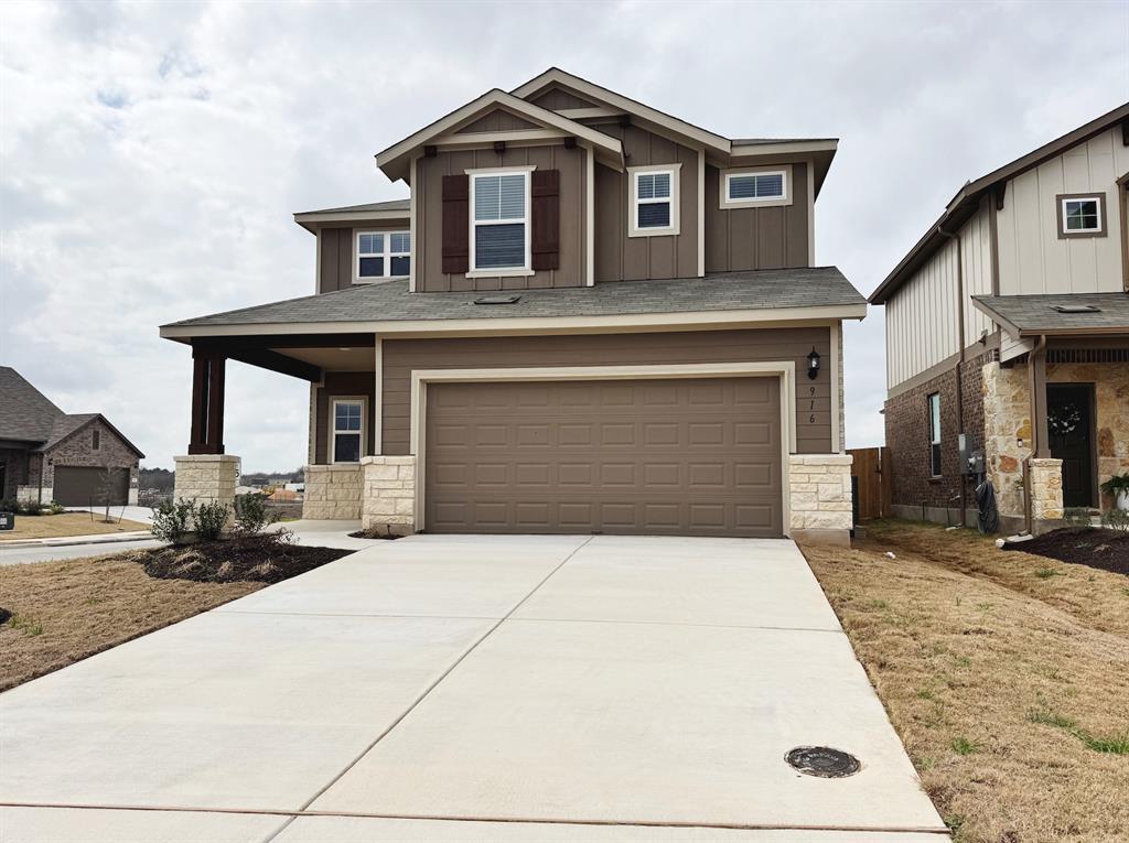 916 Papaya Dr, Buda, TX 78610