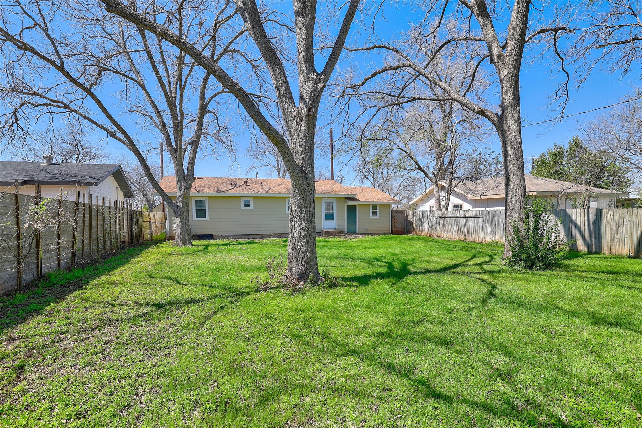 405 S Pine St, Georgetown, TX 78626