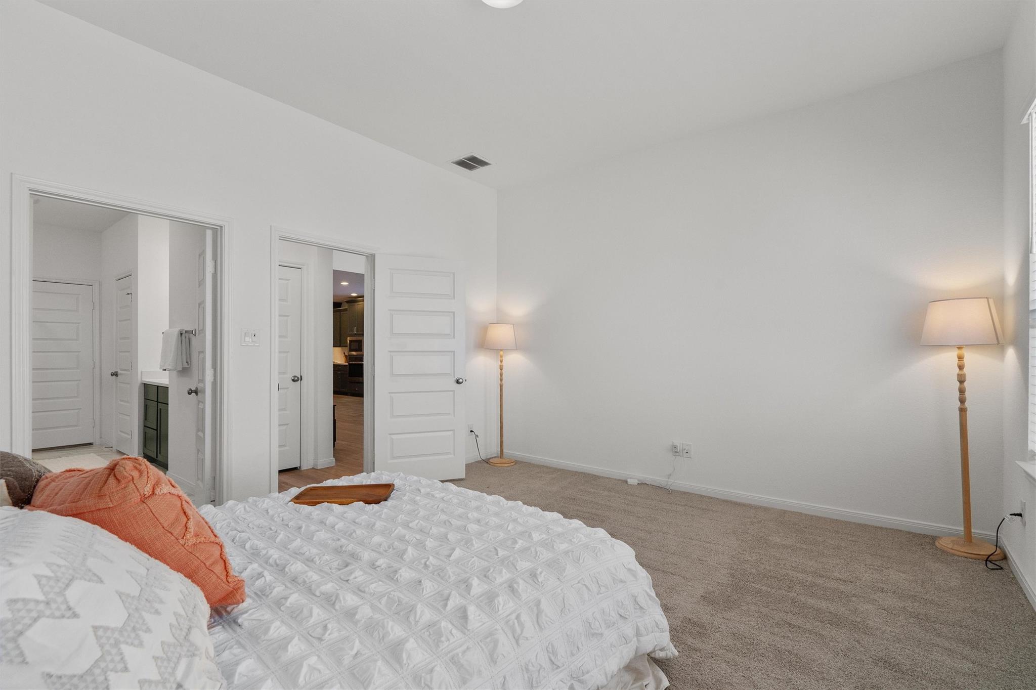 338 Langhorne Bnd, Liberty Hill, TX 78642