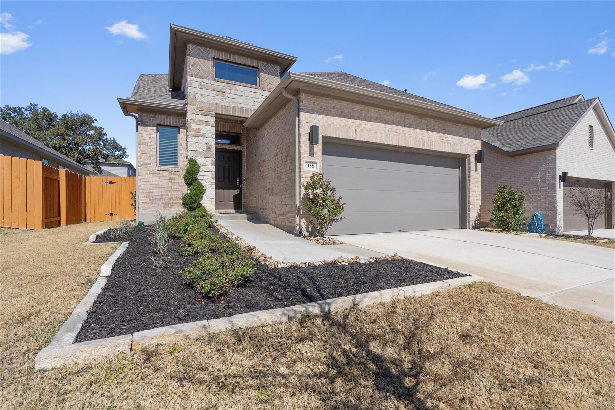 338 Langhorne Bnd, Liberty Hill, TX 78642