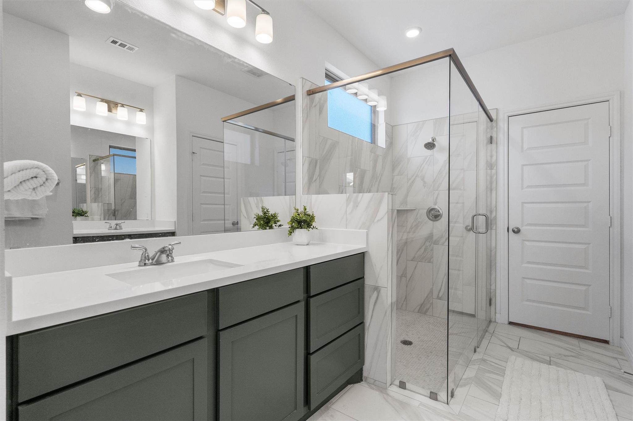 338 Langhorne Bnd, Liberty Hill, TX 78642