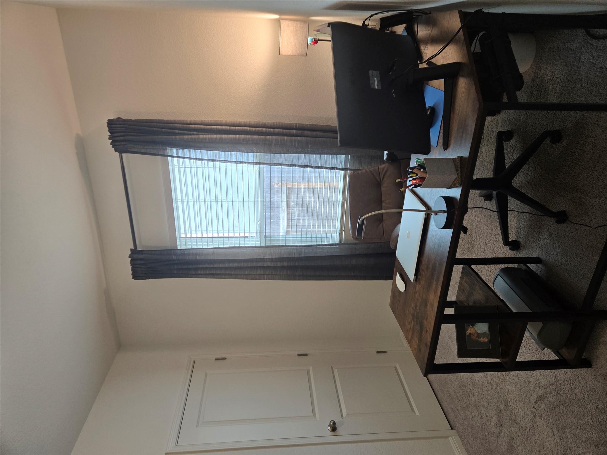 107 Gray Fox Loop, Hutto, TX 78634