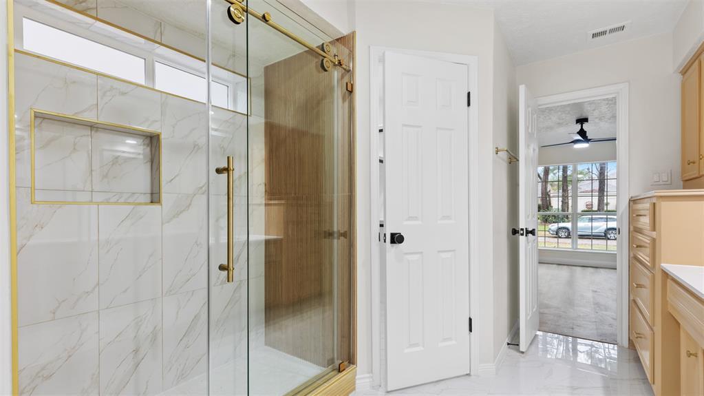 511 Enchanted Ln, Spring, TX 77388