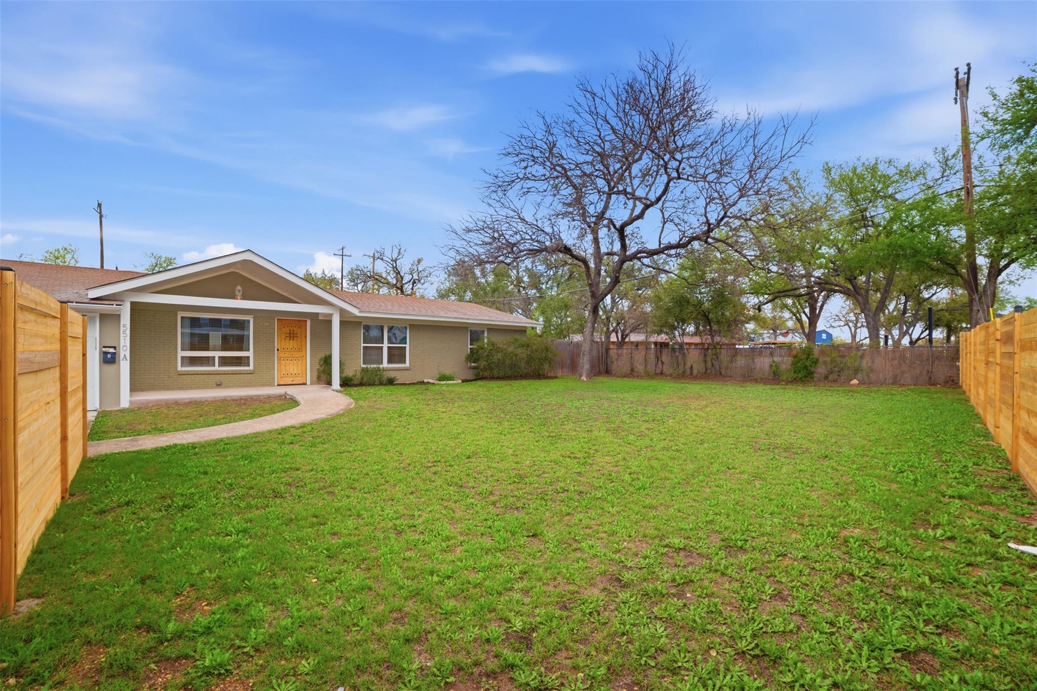 5510 Manor Rd # A, Austin, TX 78723