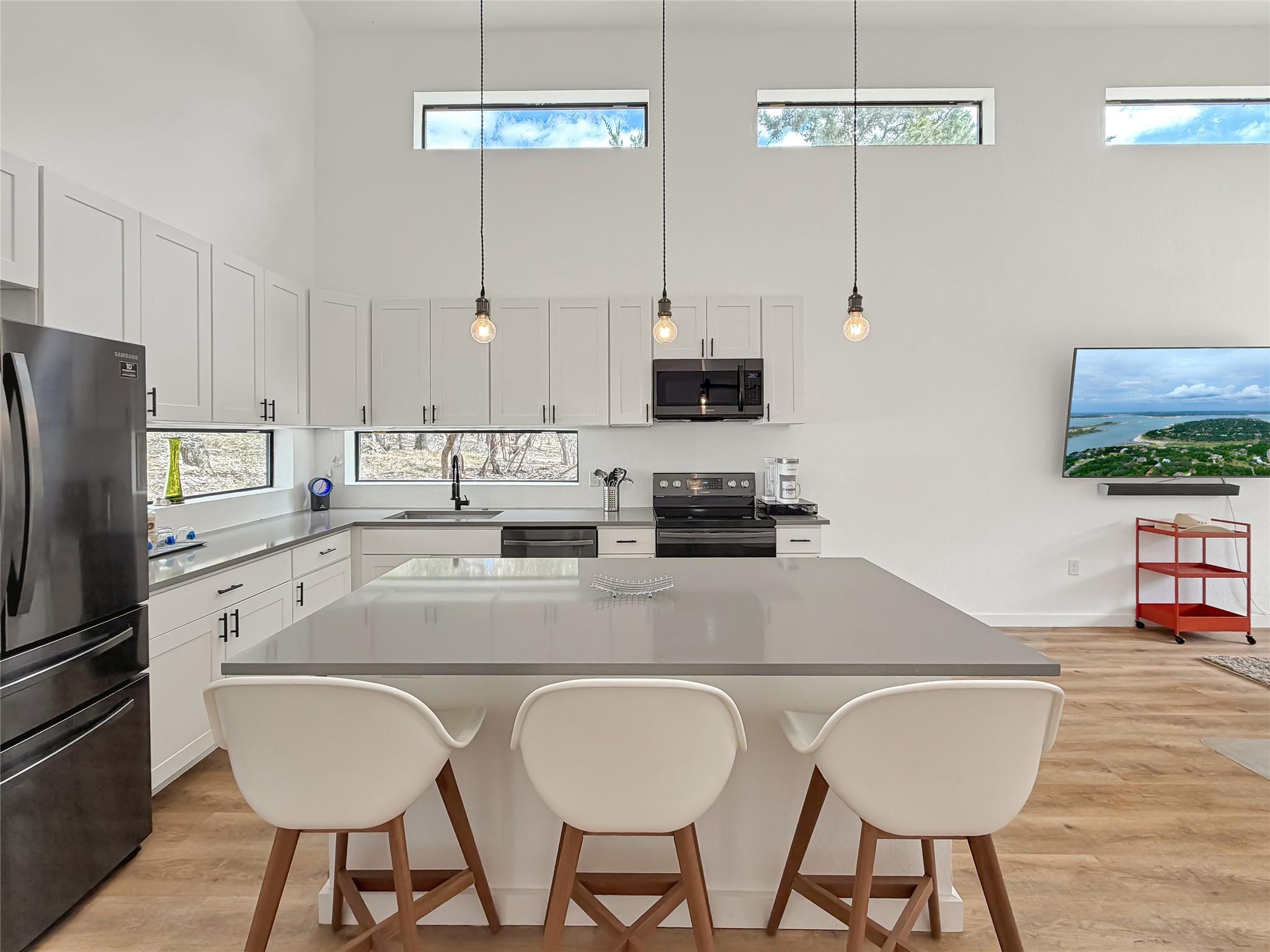 1659 Westview Court Dr, Canyon Lake, TX 78133