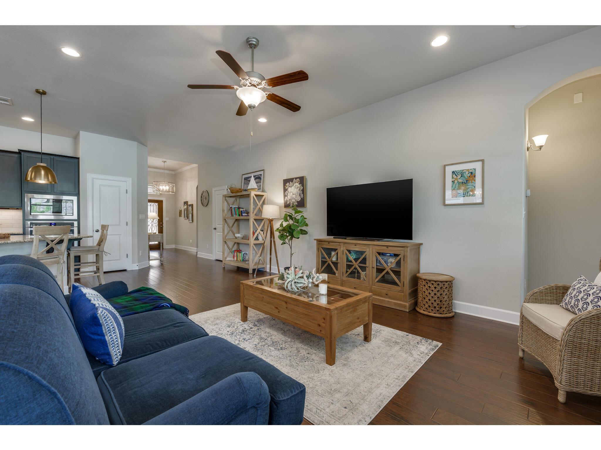 529 Chitalpa St, Leander, TX 78641