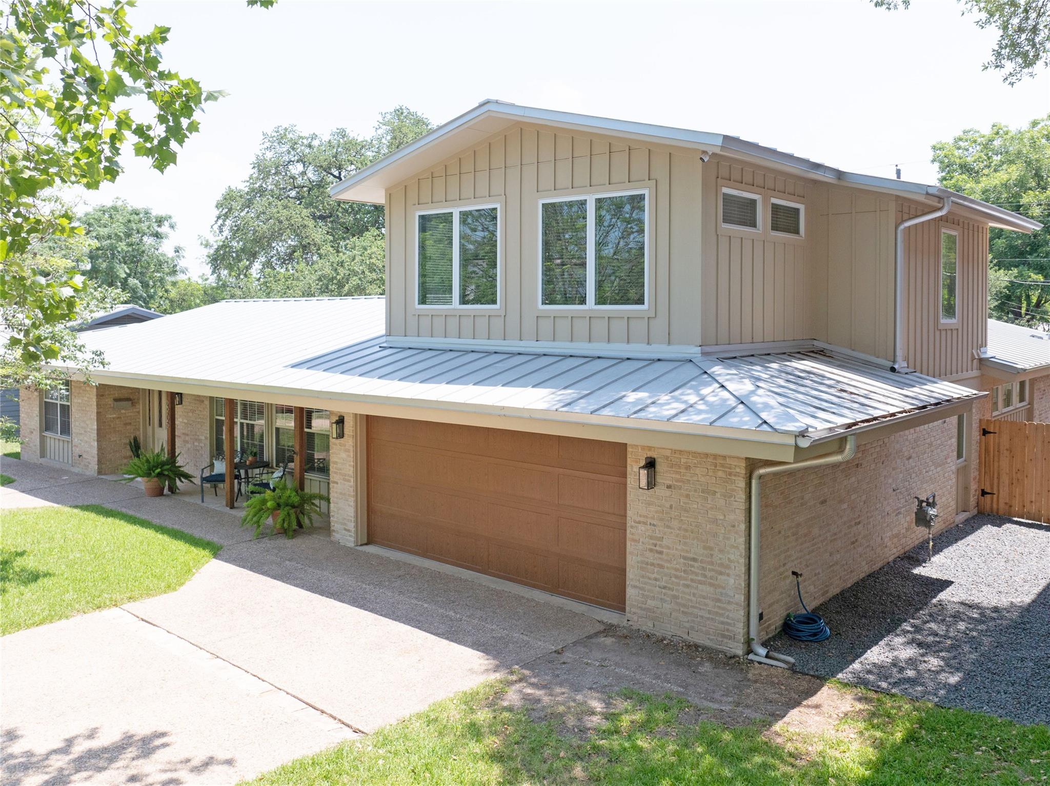 2905 Greenlawn Pkwy, Austin, TX 78757