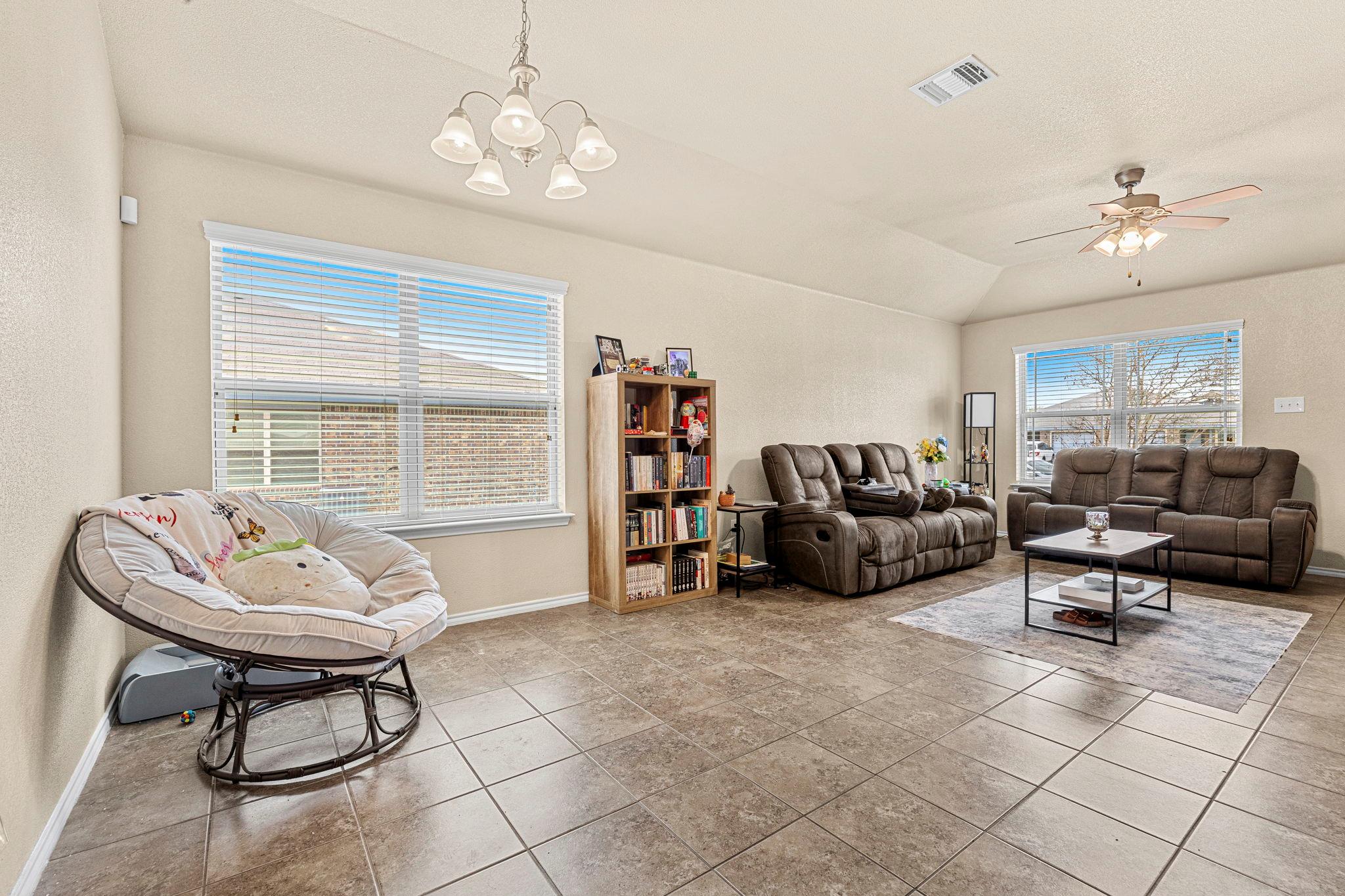 917 Brookview Dr, Copperas Cove, TX 76522