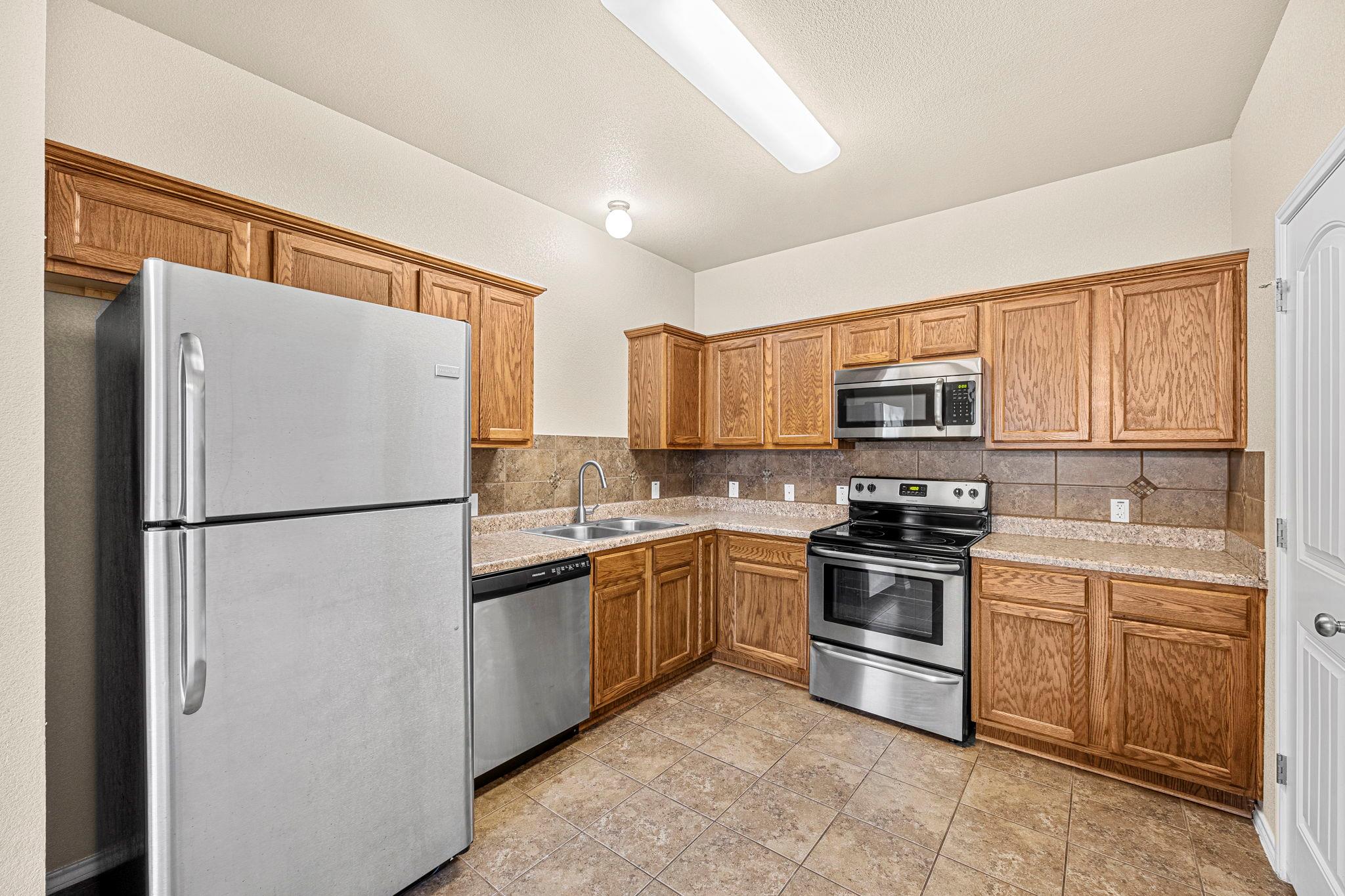 917 Brookview Dr, Copperas Cove, TX 76522