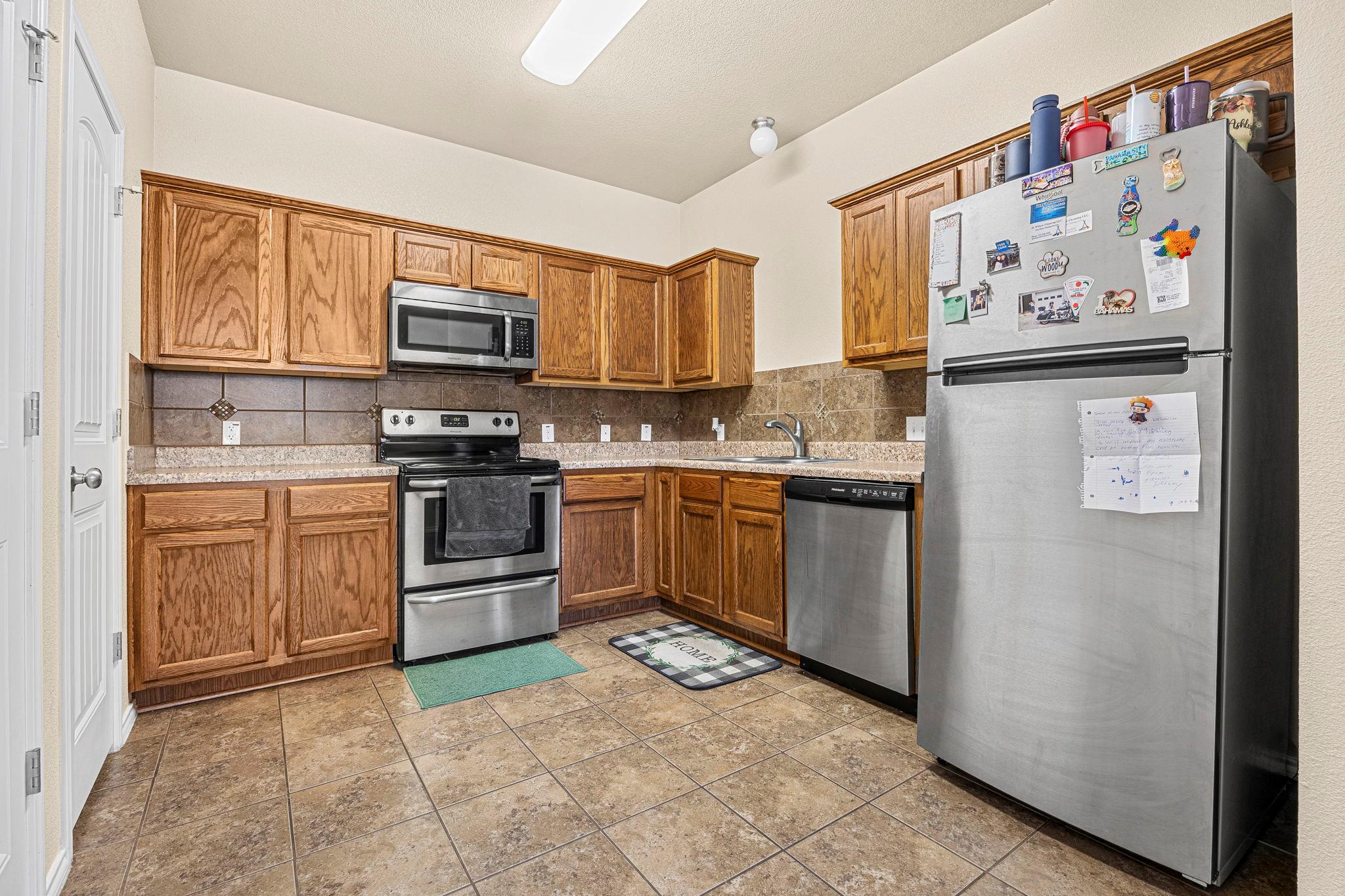 917 Brookview Dr, Copperas Cove, TX 76522