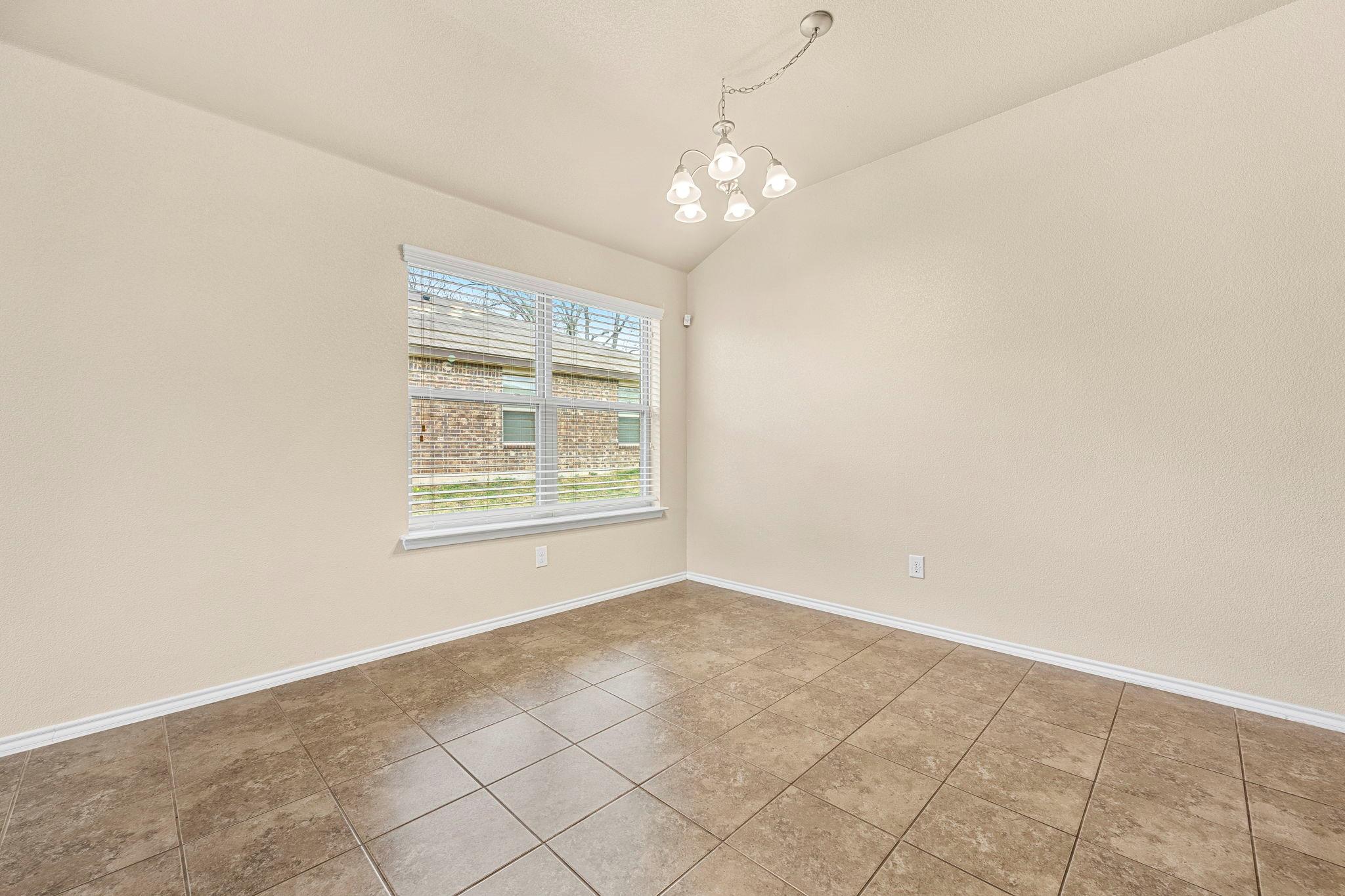 917 Brookview Dr, Copperas Cove, TX 76522