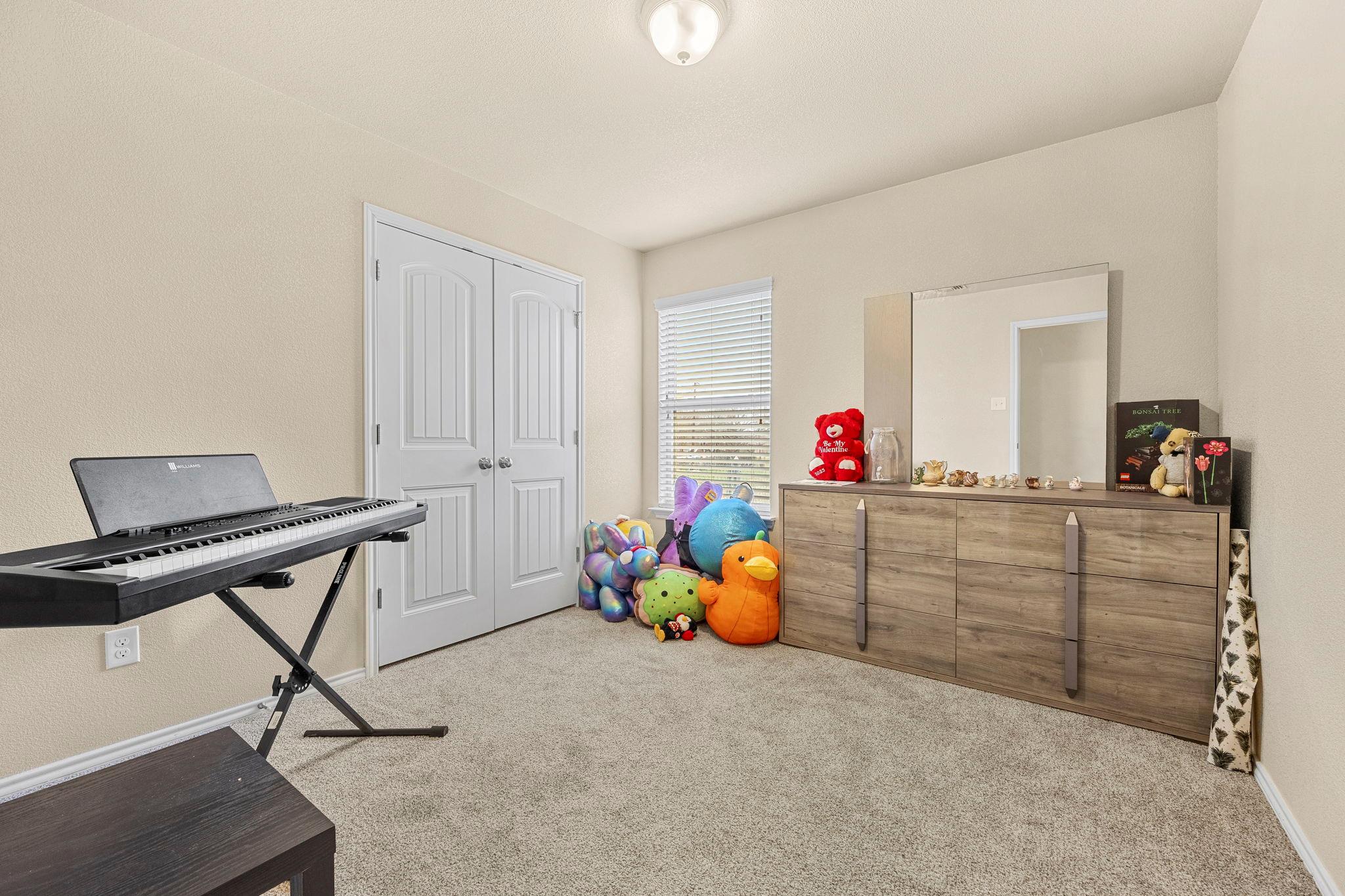 917 Brookview Dr, Copperas Cove, TX 76522