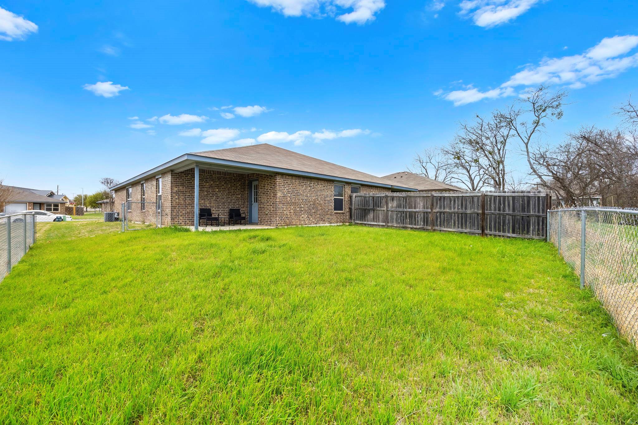 917 Brookview Dr, Copperas Cove, TX 76522