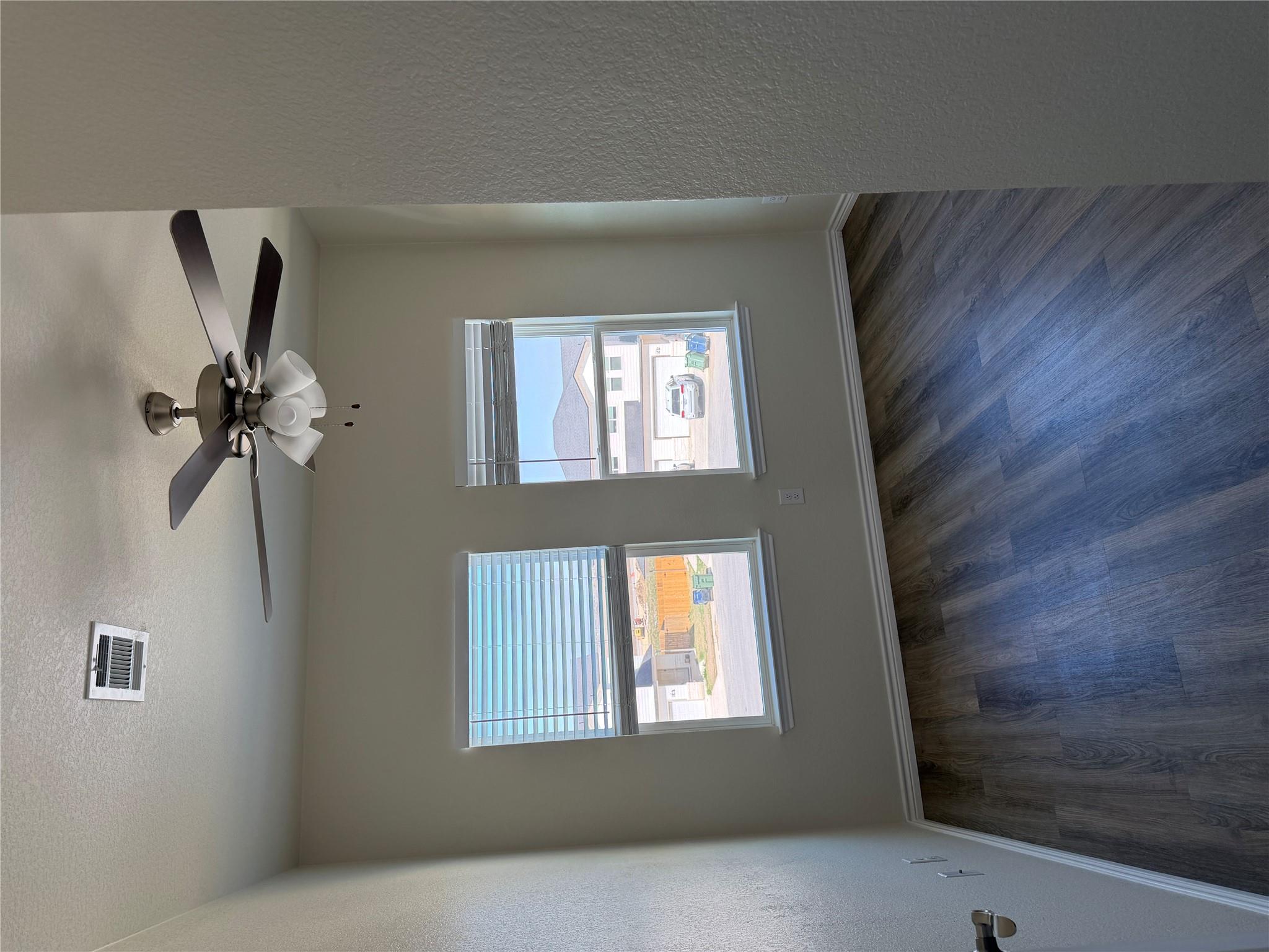 510 Whirlaway Dr # A, Jarrell, TX 76537