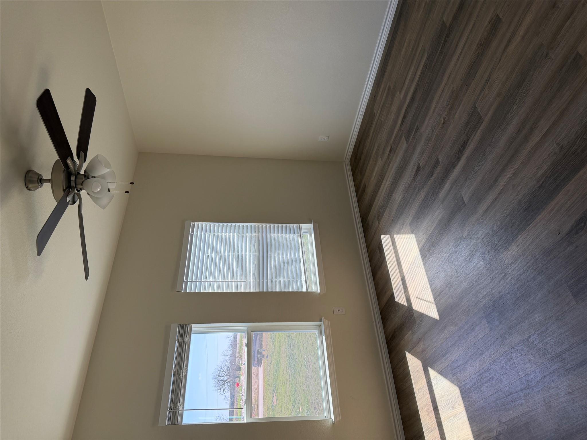 510 Whirlaway Dr # A, Jarrell, TX 76537