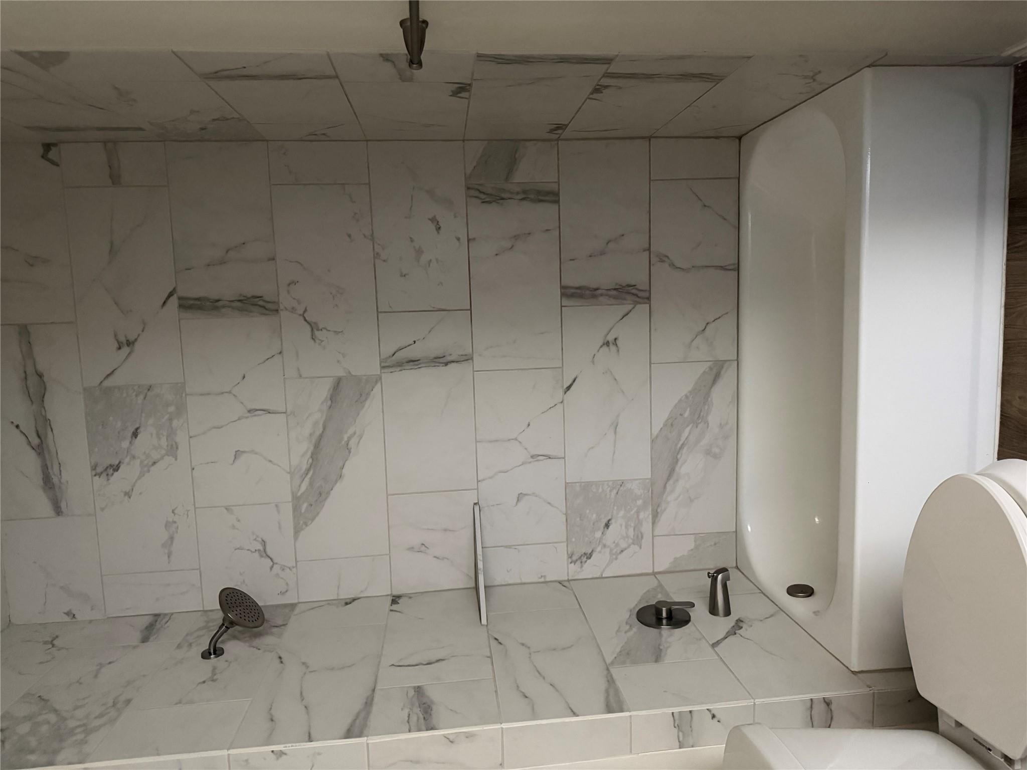 510 Whirlaway Dr # A, Jarrell, TX 76537