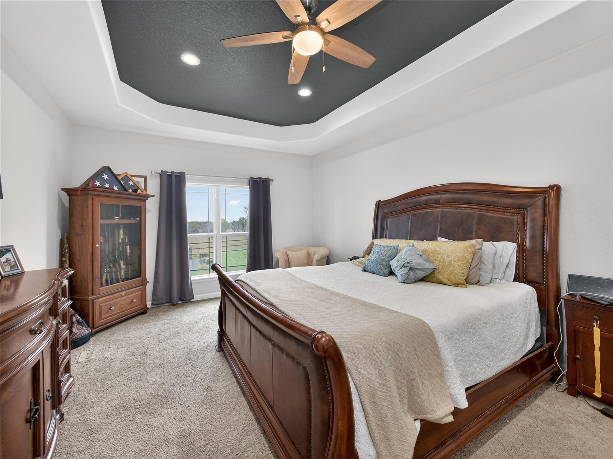 494 Flash Cir, Luling, TX 78648