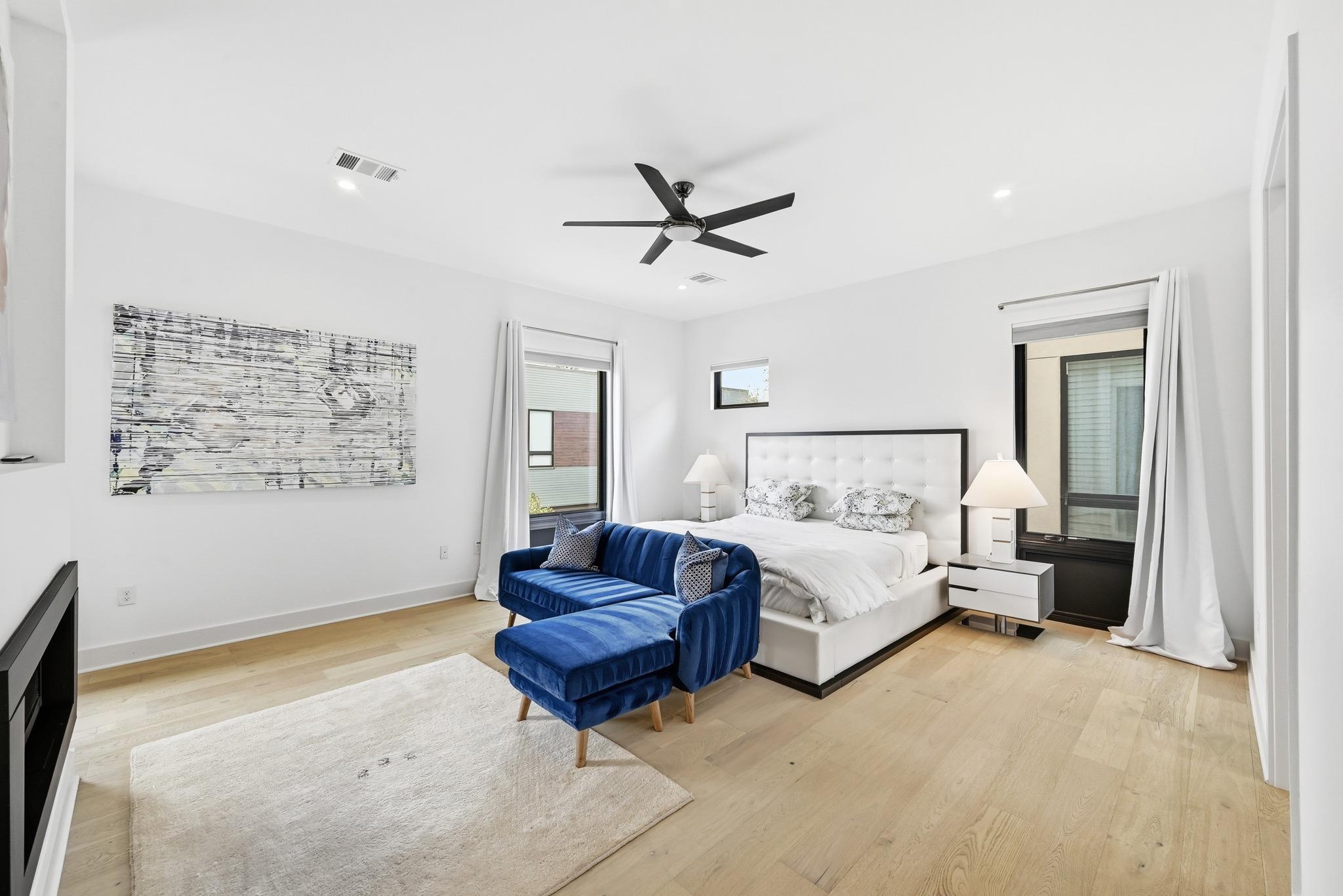 2106 Allwood Dr # D, Austin, TX 78704