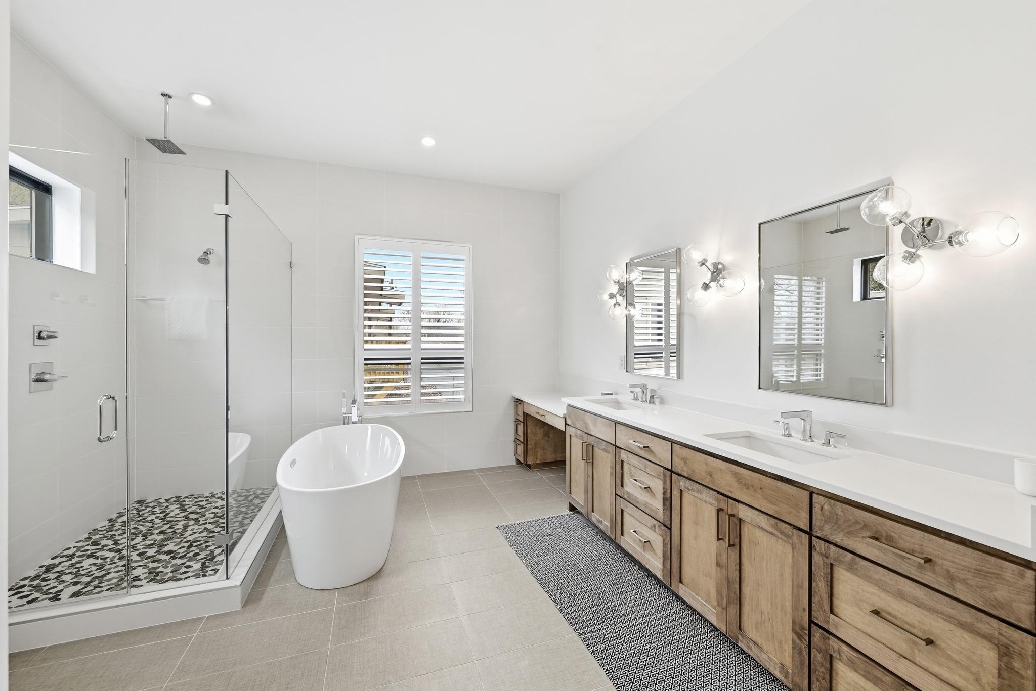 2106 Allwood Dr # D, Austin, TX 78704