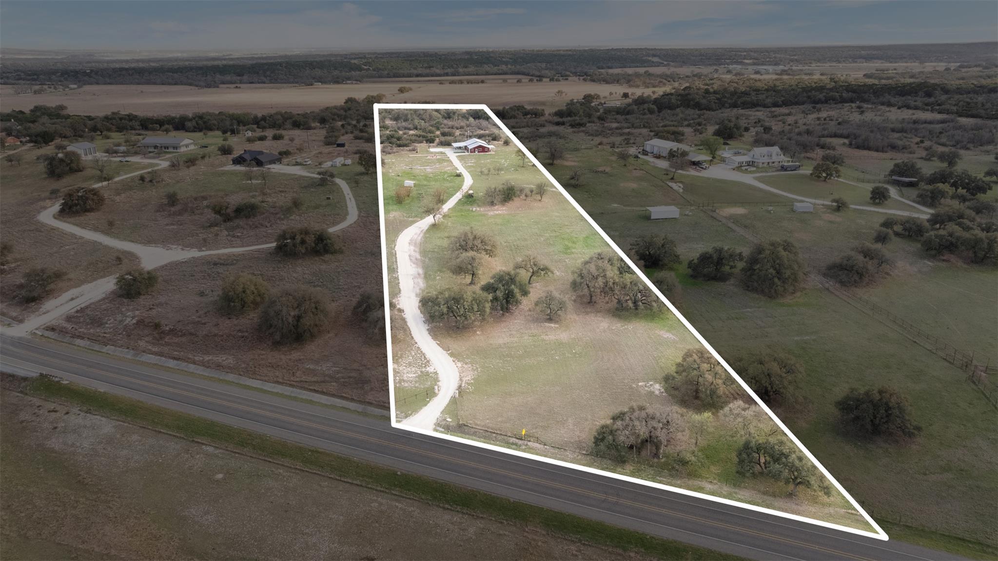 7993 W Fm 487, Florence, TX 76527